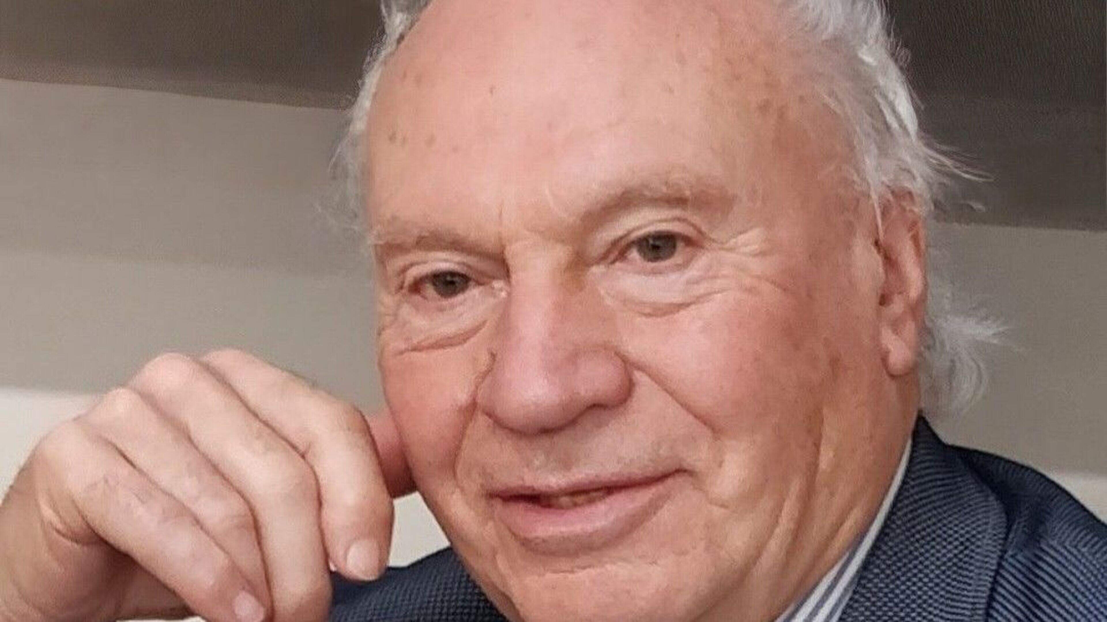 Tánaiste leads tributes to late Ballina Senator and former c