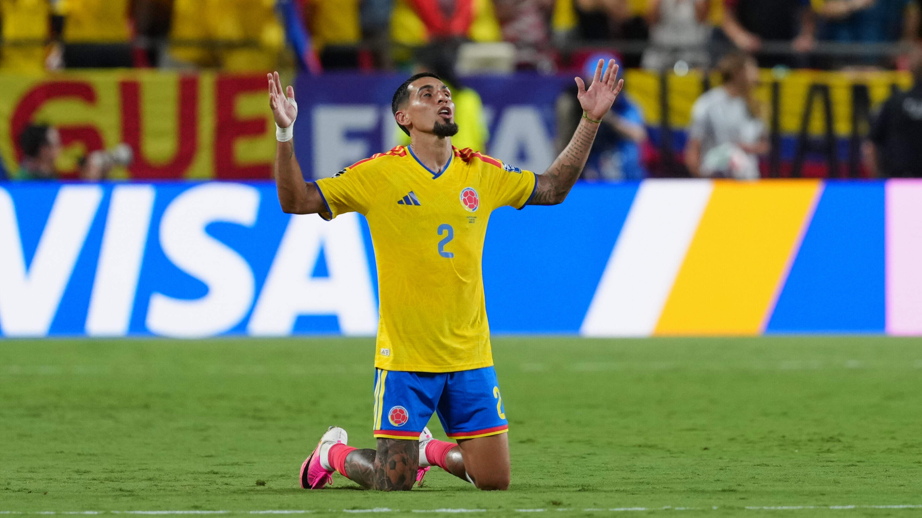 Seán O’Connor: Colombia dominate Ghana to book last-16 spot in a city obsessed by Taylor Swift’s nuptials