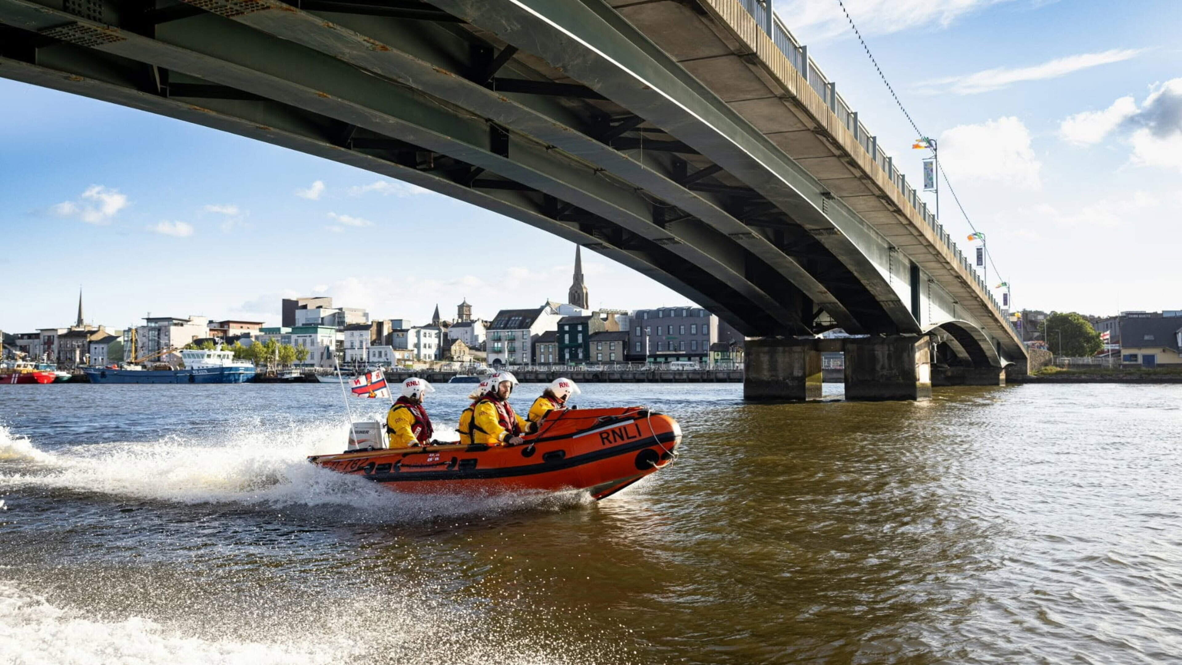 RNLI rush to assist capsized boat in Wexford Harbour