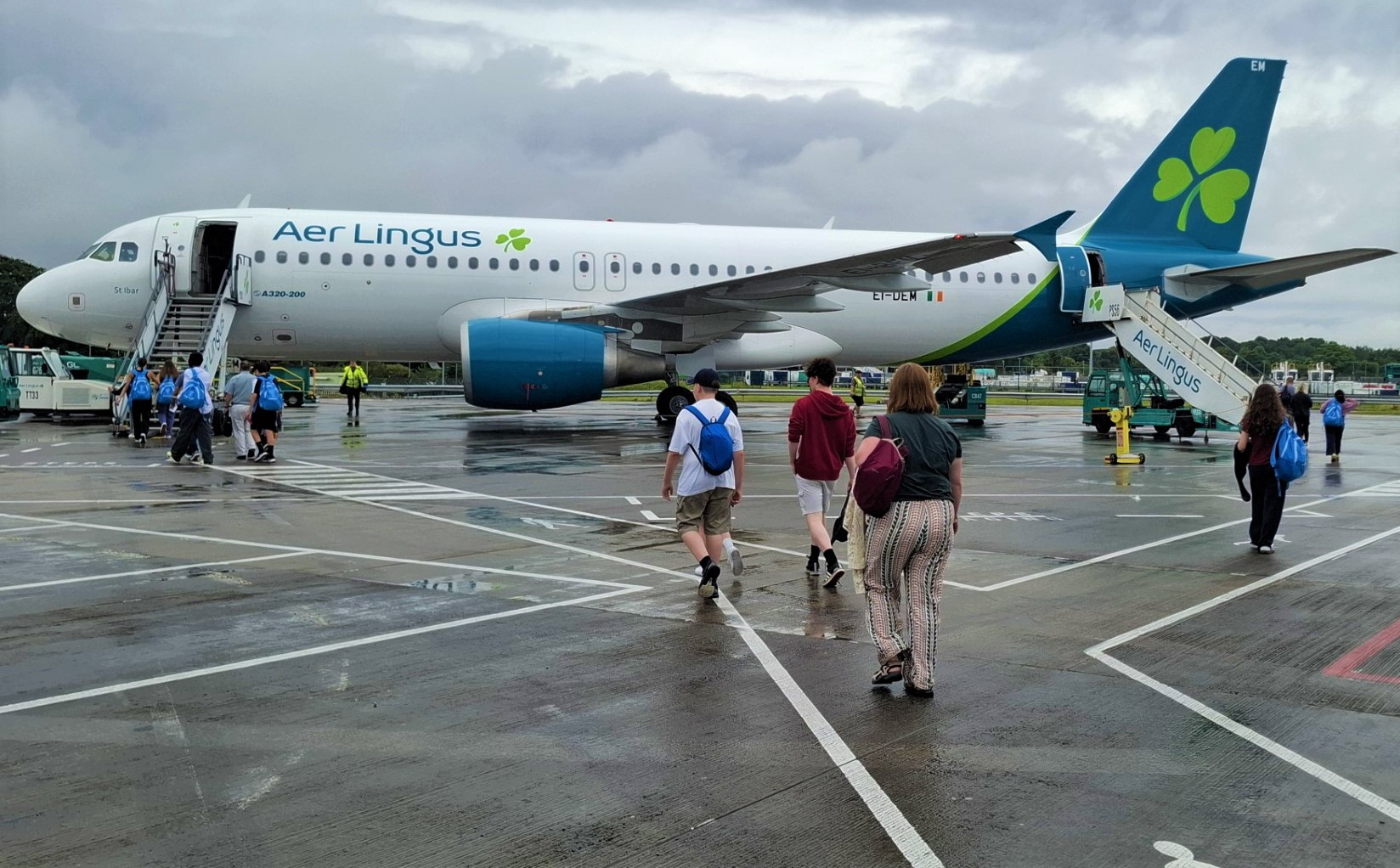 Aer Lingus staff left in limbo until after summer as airline looks to slash costs by shedding up to 500 jobs