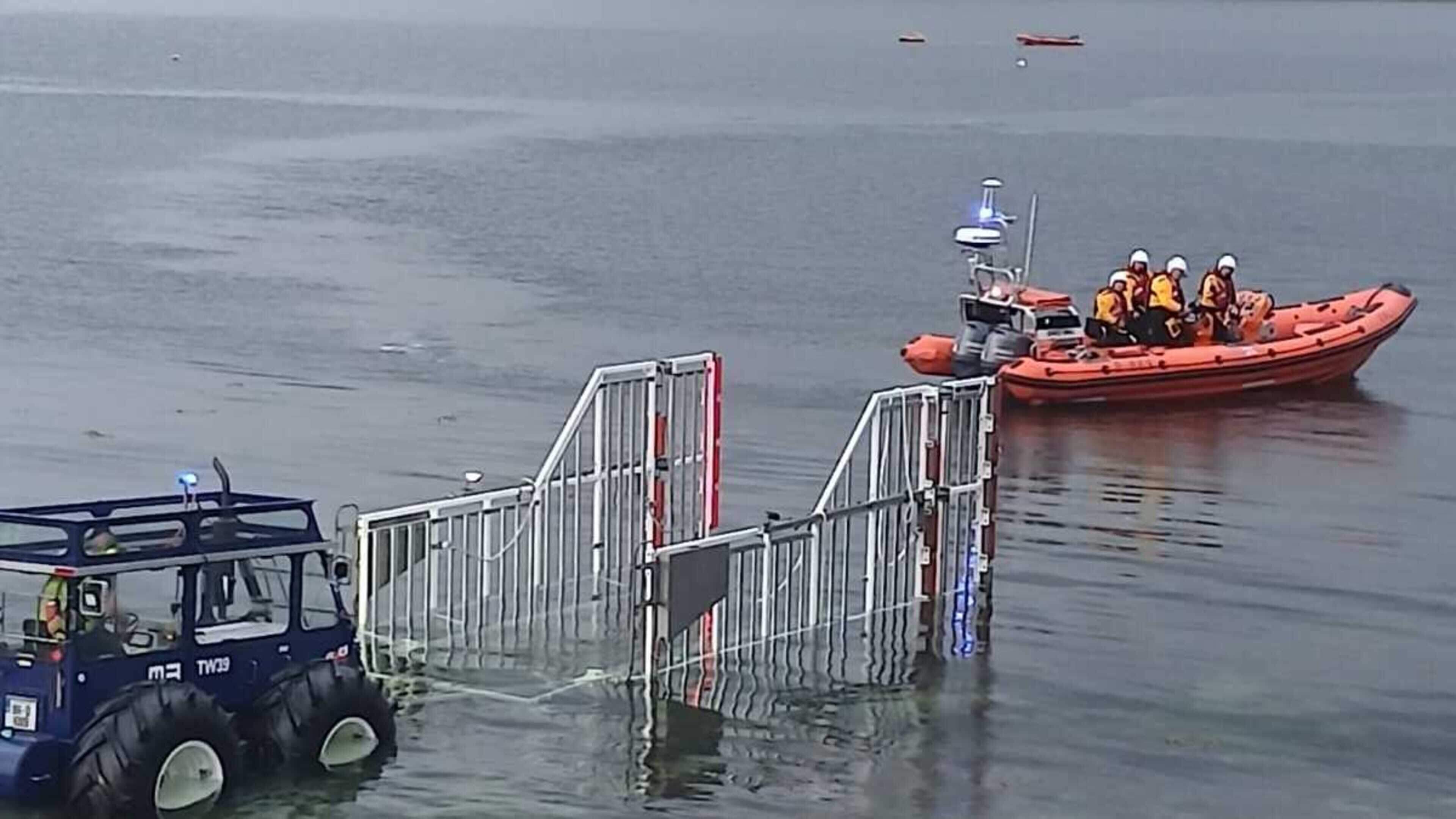 Two stranded sailors rescued on Galway island’s coast in early morning operation
