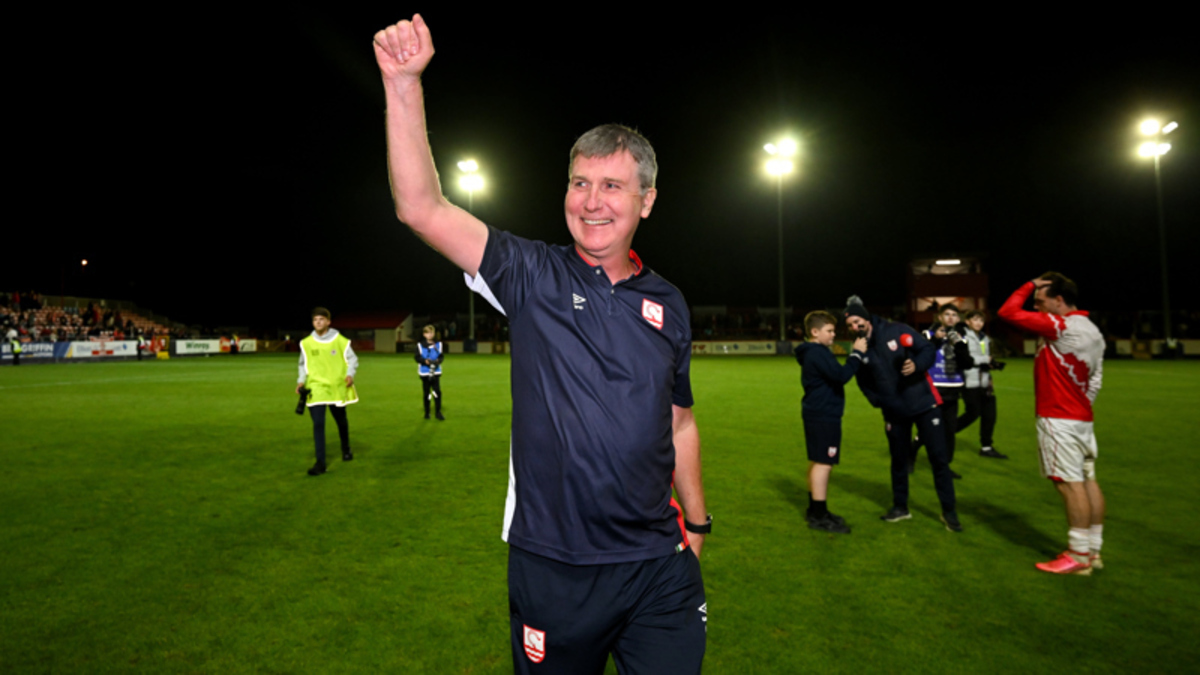 ‘No one is really obsessed with the points scenario’ – Saints boss Stephen Kenny plays down title talk after big derby victory