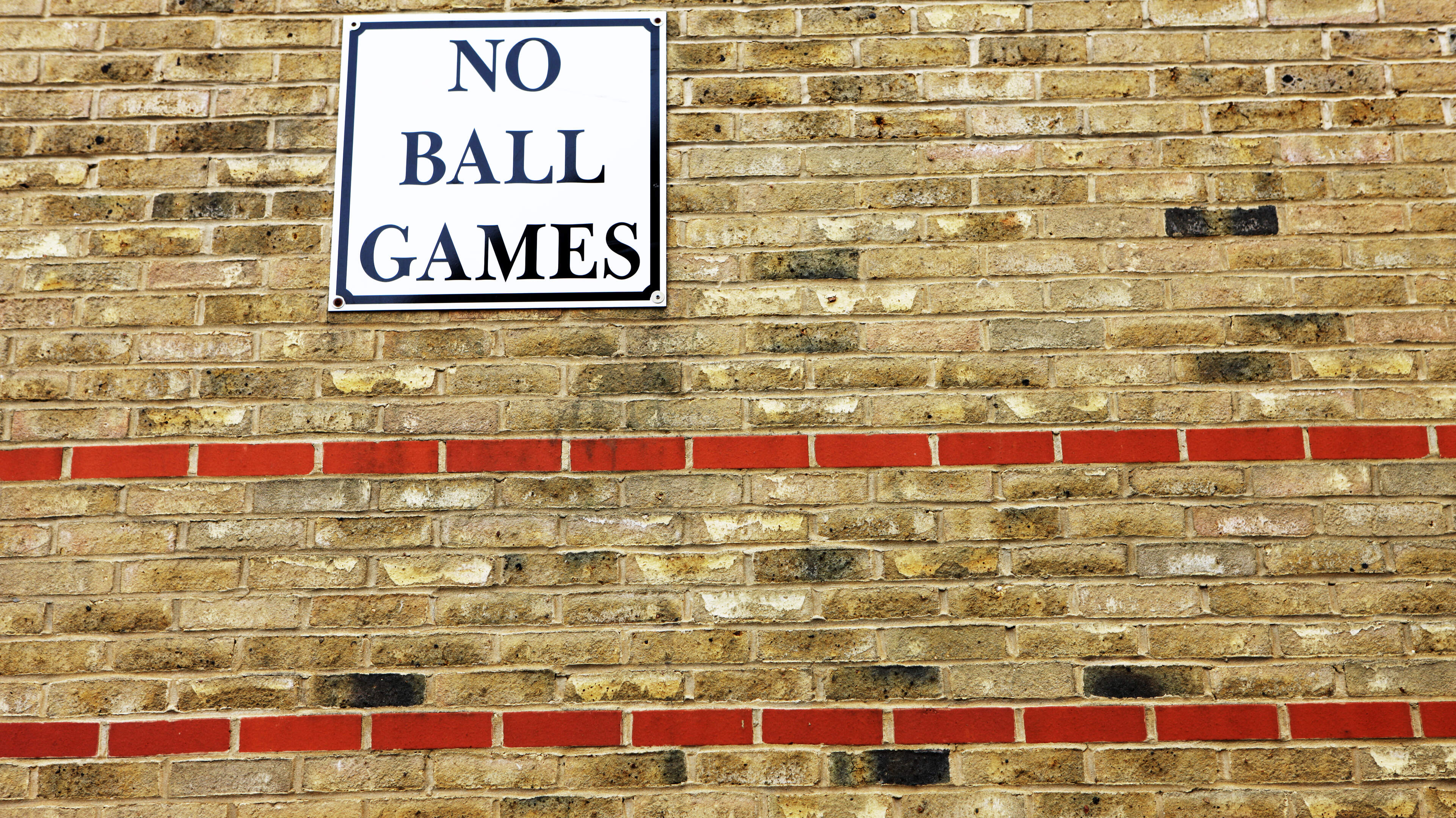 ‘No ball games’ signs found to be bad for children’s mental health