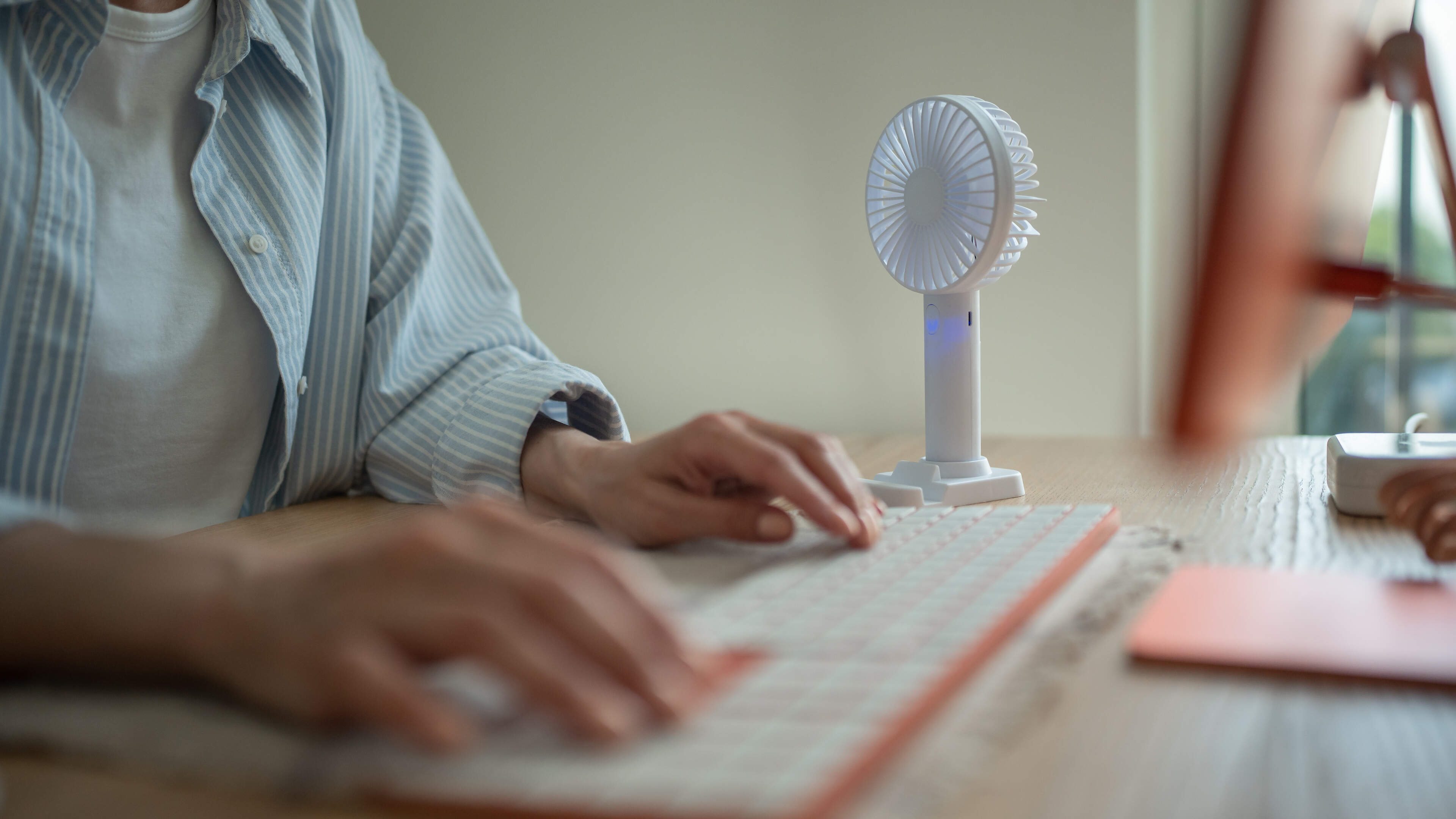 Do workers in Ireland have a right to time off in extreme heat?