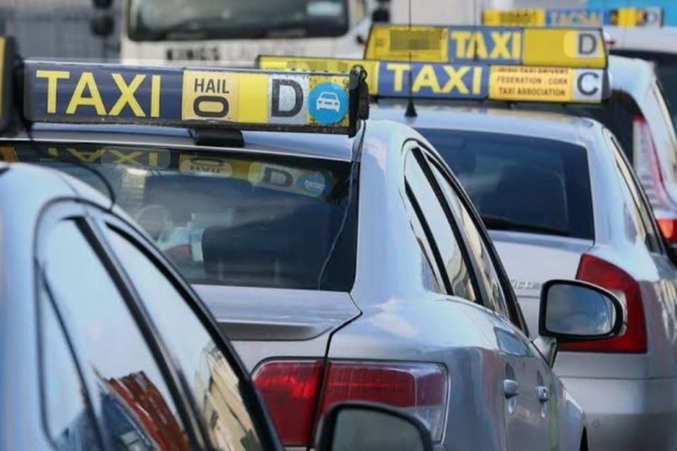 Taxi ‘carjacked as driver took a break in back seat’ in central Dublin