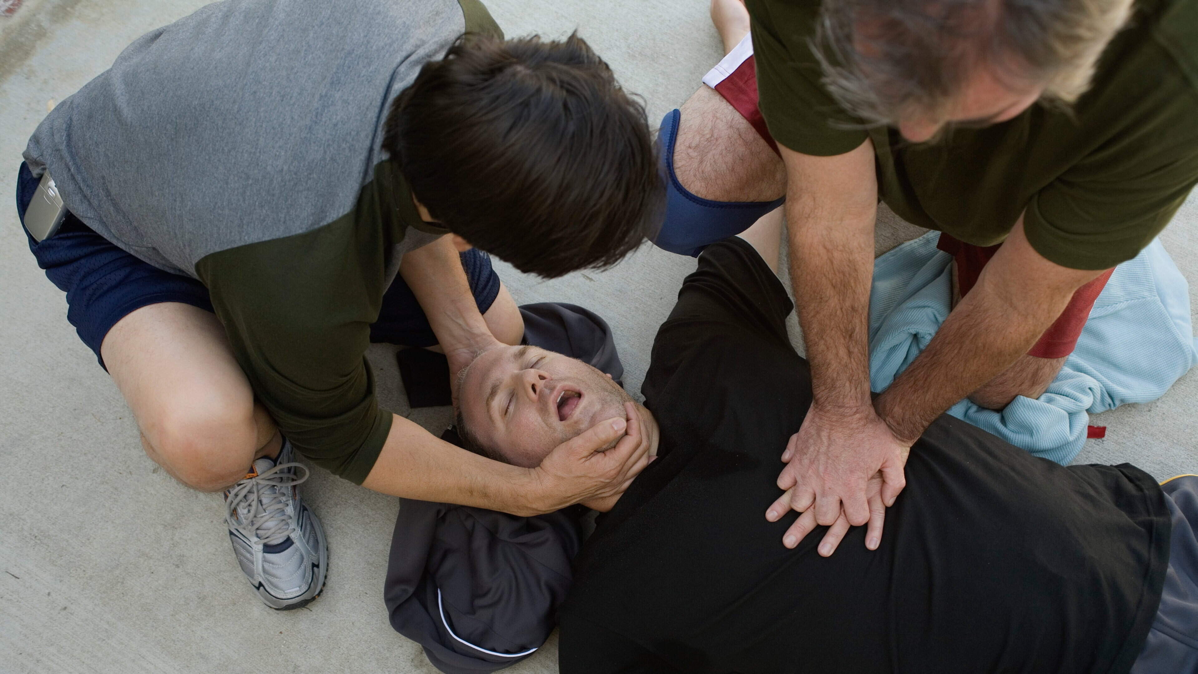 Members of public who performed CPR hailed as life-savers for cardiac arrest victims