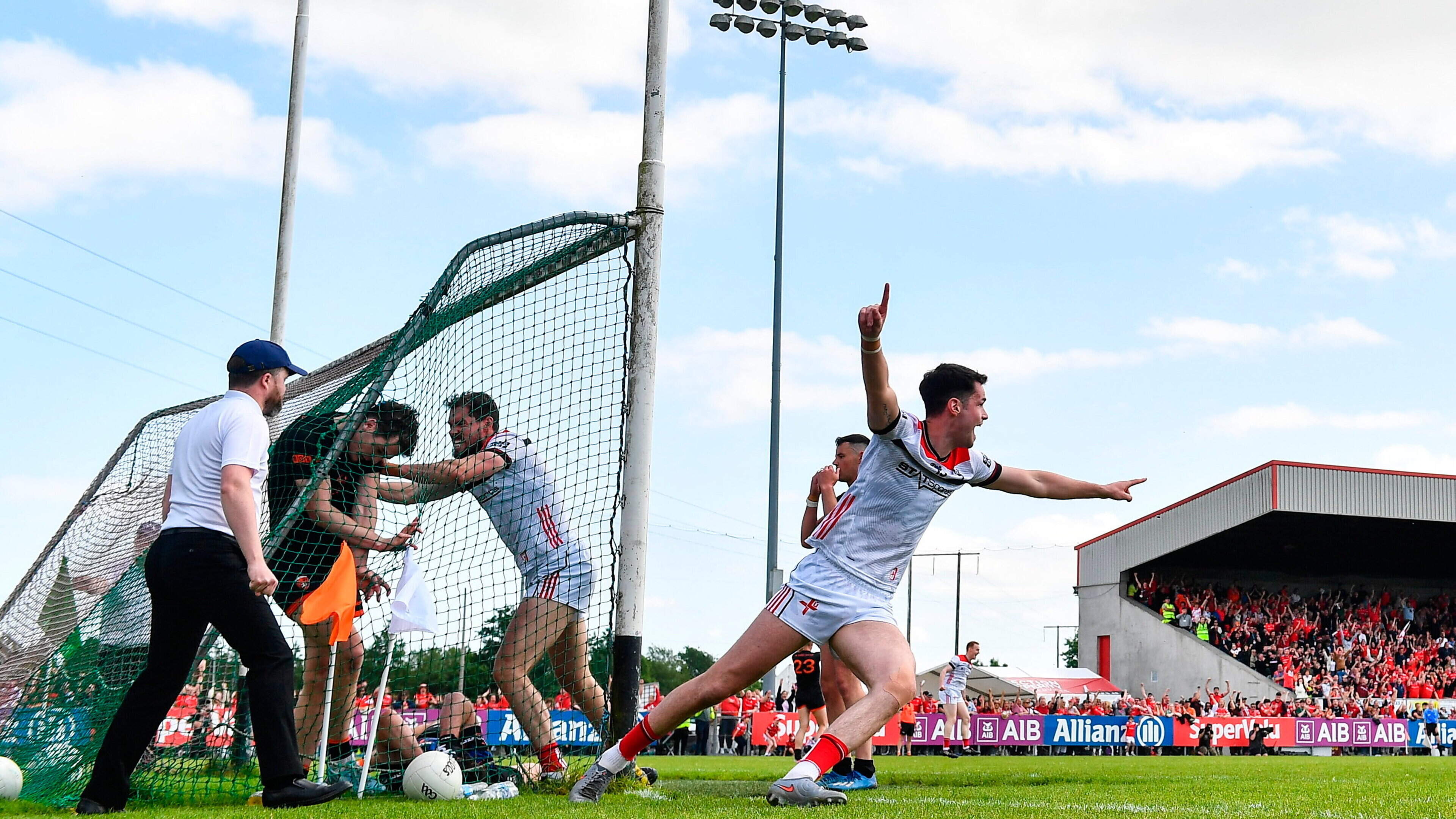 Conor McKeon: Louth and Armagh’s theatre of chaos — tiny clock, muted hooter, freak goal and mass pitch invasion