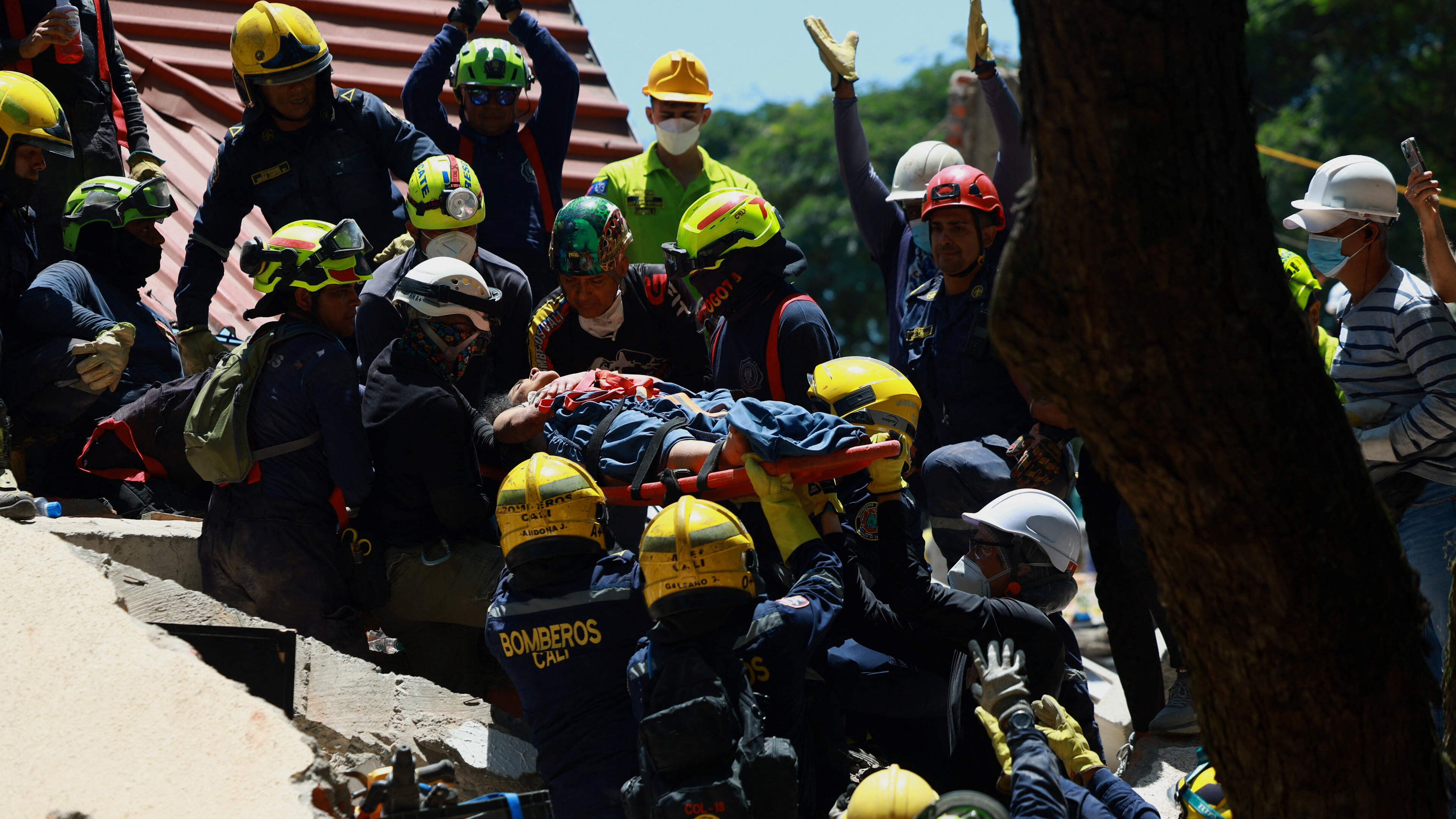 Colombia earthquake death toll rises to over 250 as rescuers dig through rubble for survivors