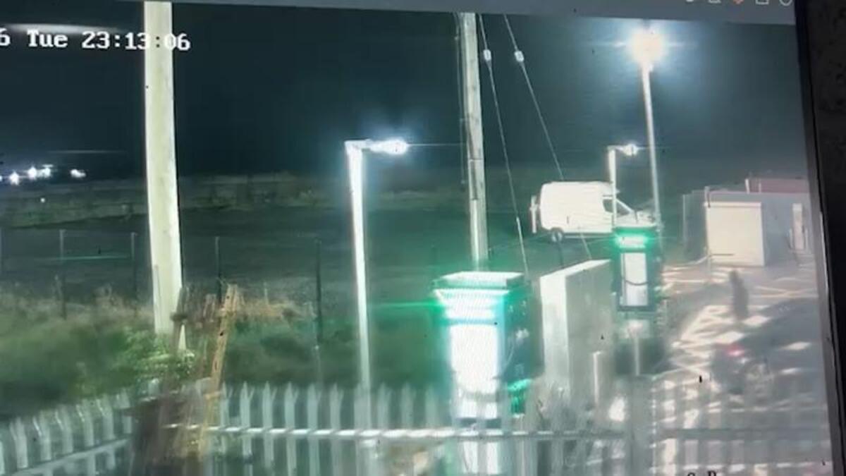 Gardaí investigating after electric vehicle charging cables cut at Tipperary service station
