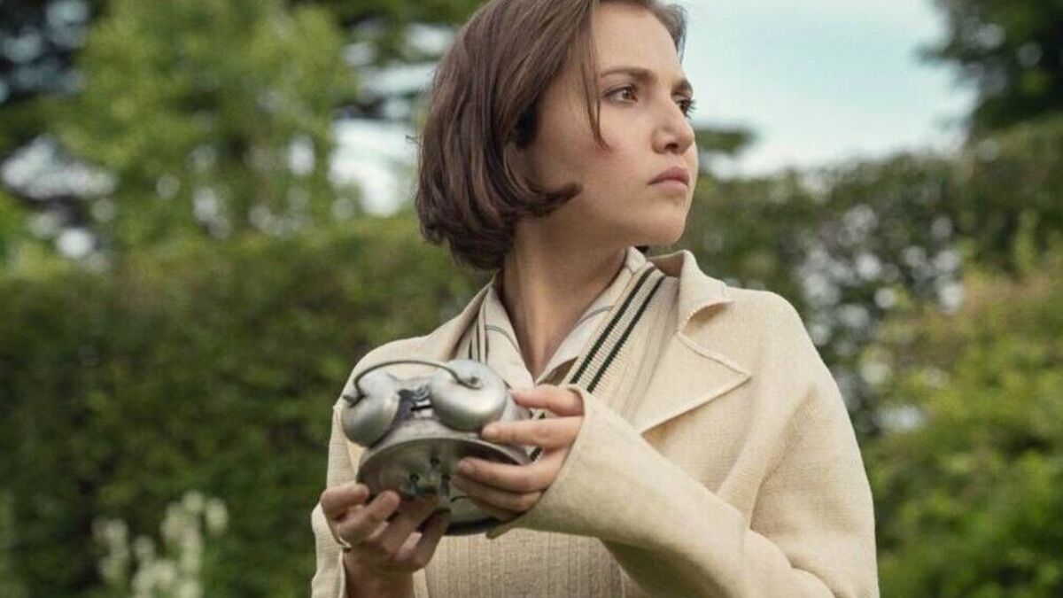 ‘Agatha Christie’s Seven Dials’ review: This tweaked mystery benefits ...