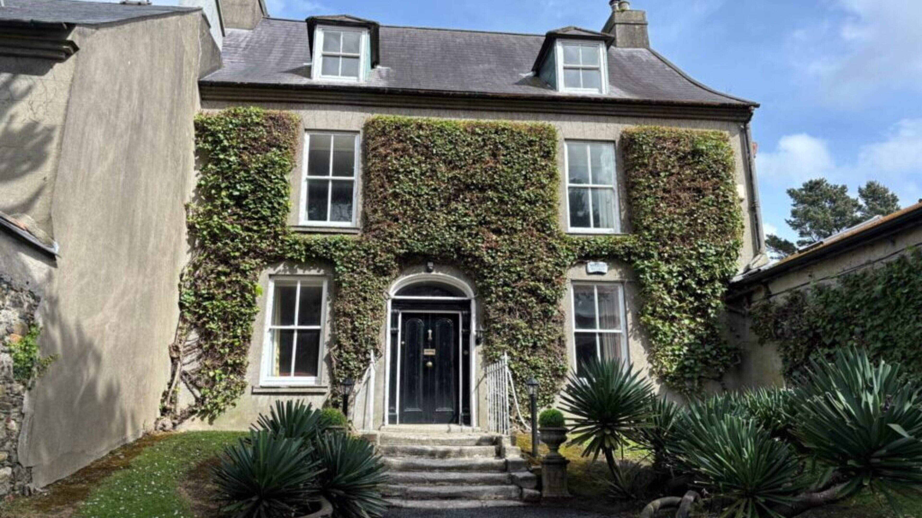 Step inside the €395k Wexford merchant mansion with historic ties to the leader of the Irish Parliamentary Party