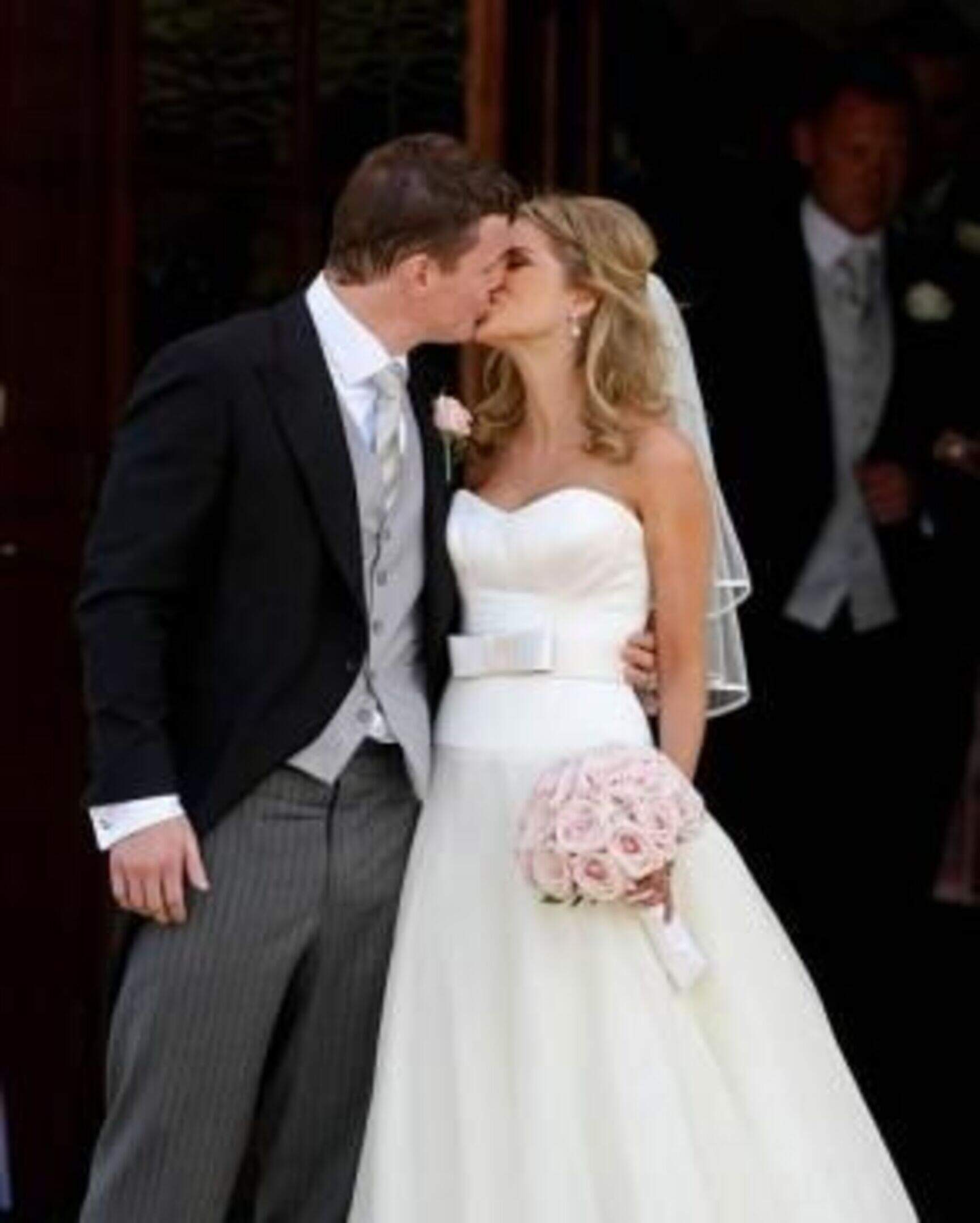 amy huberman wedding dress designer Timeless Style Timeless Detail! The gorgeous Amy Huberman @amy_huberman in 2010 at her wedding to Irish Rugby legend Brian O'Driscoll! The gorgeous 'Harper' from our 2024 collection! You Irish brides-to-be can get