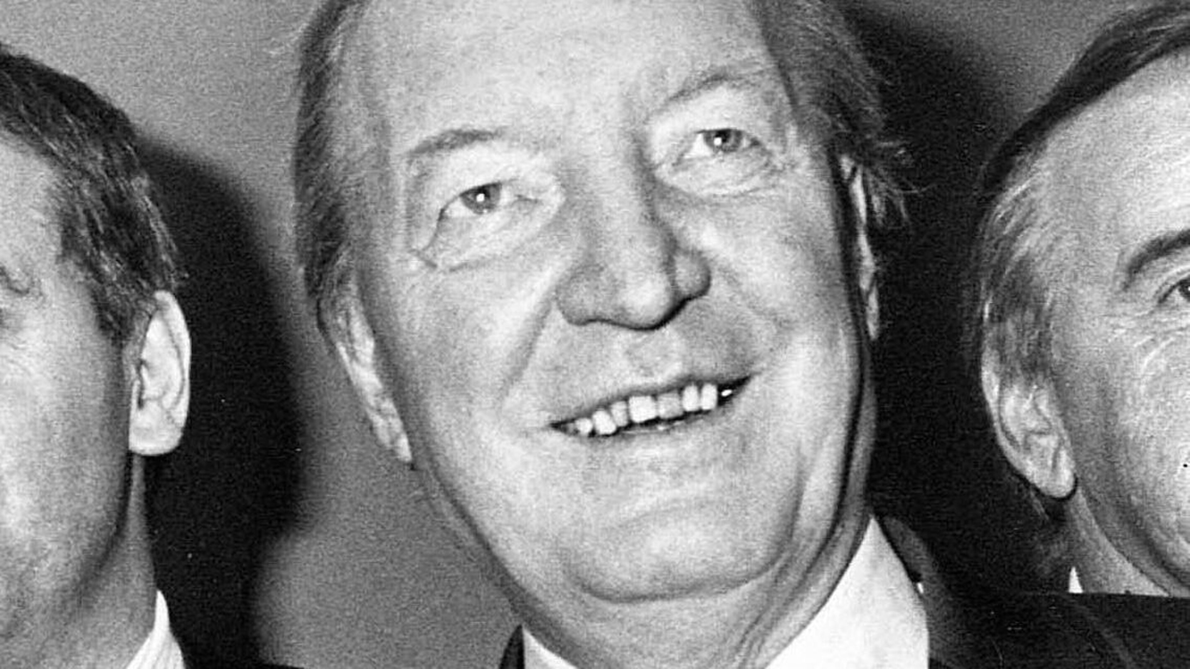 John Scally: The day I sampled Charles Haughey’s famous hospitality – and got four digestive biscuits