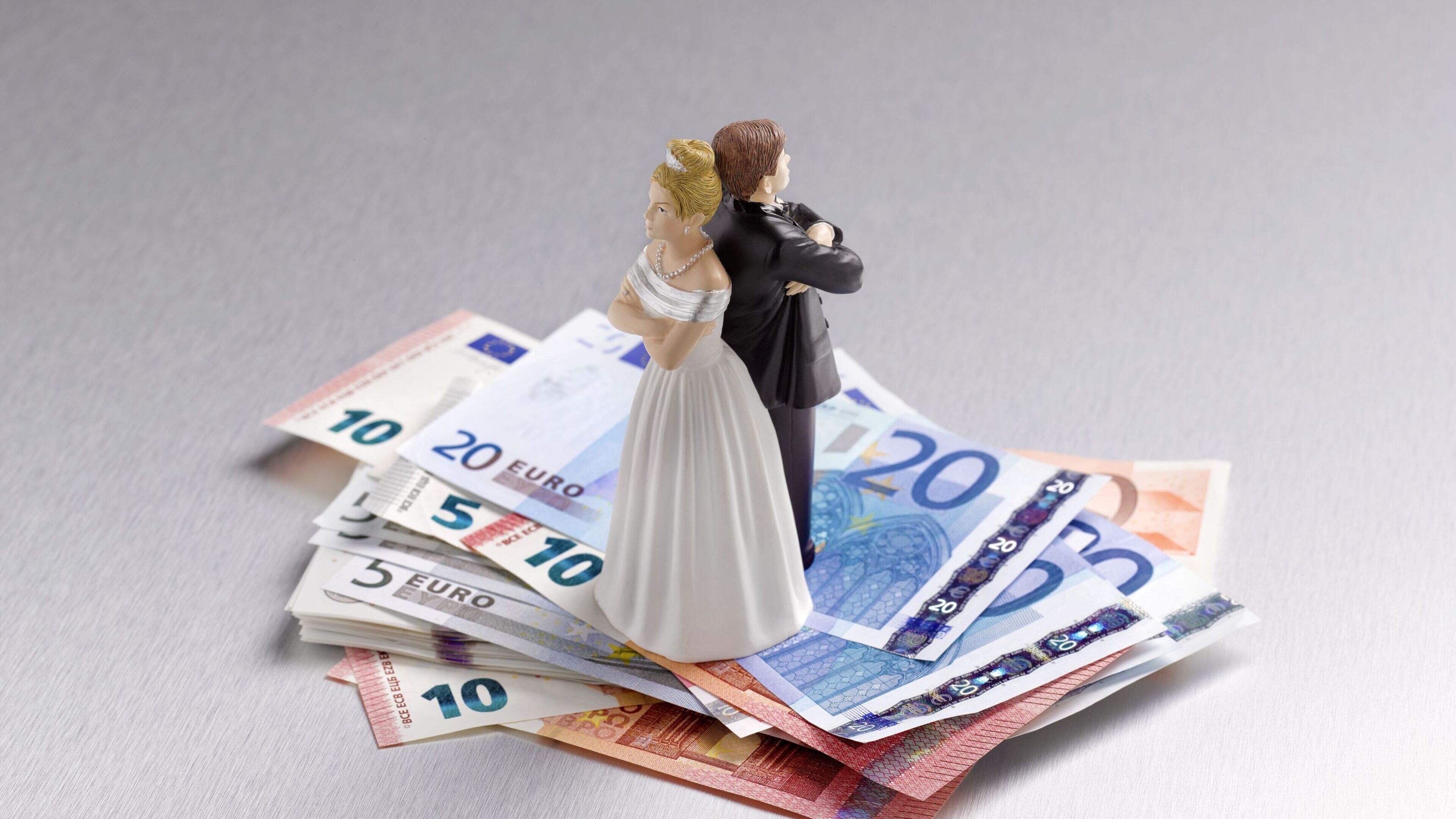Spike in number of people getting divorced means many are losing out on pension savings