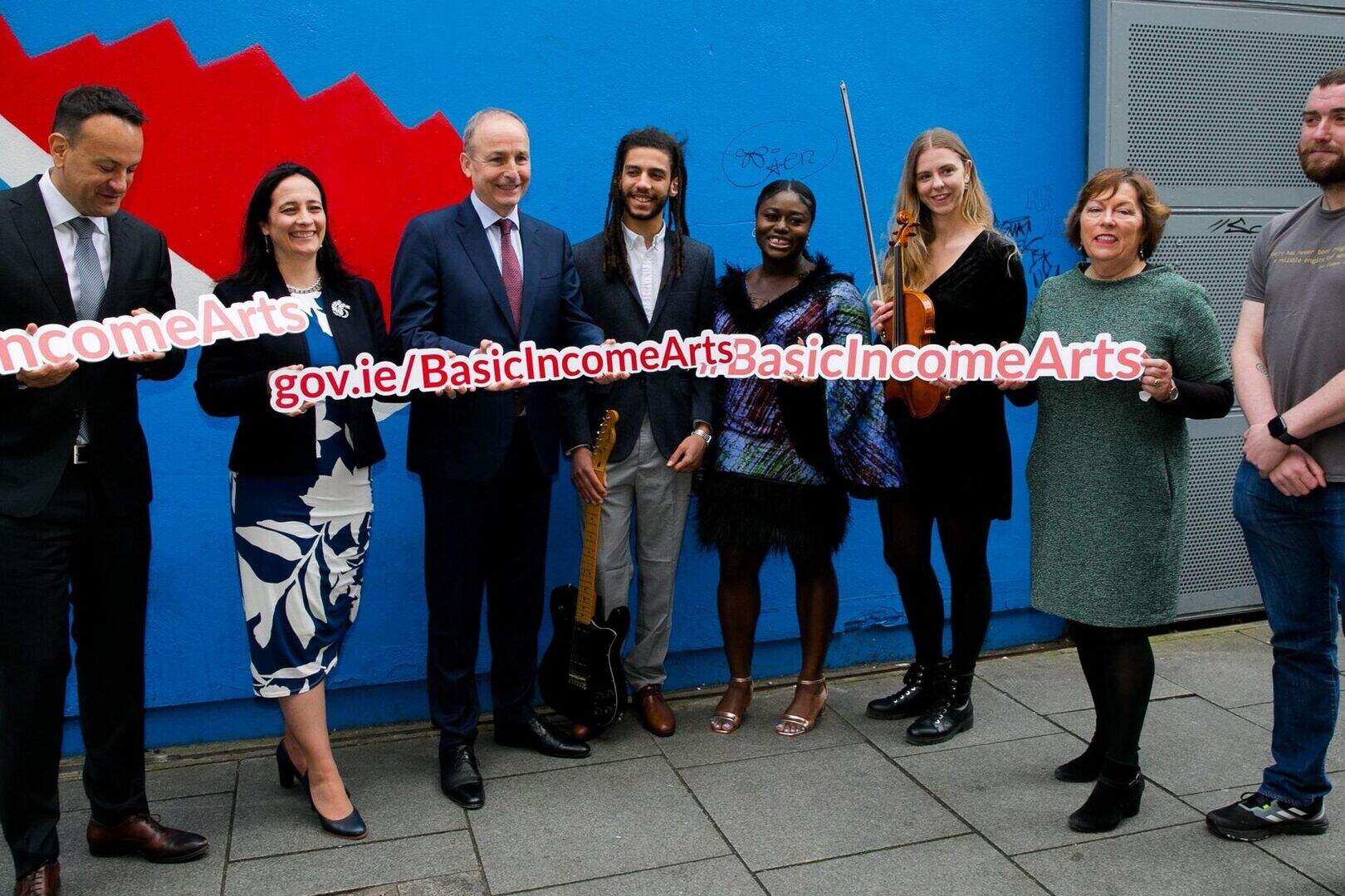 Artists accepted on basic income scheme could receive €533 per week ...