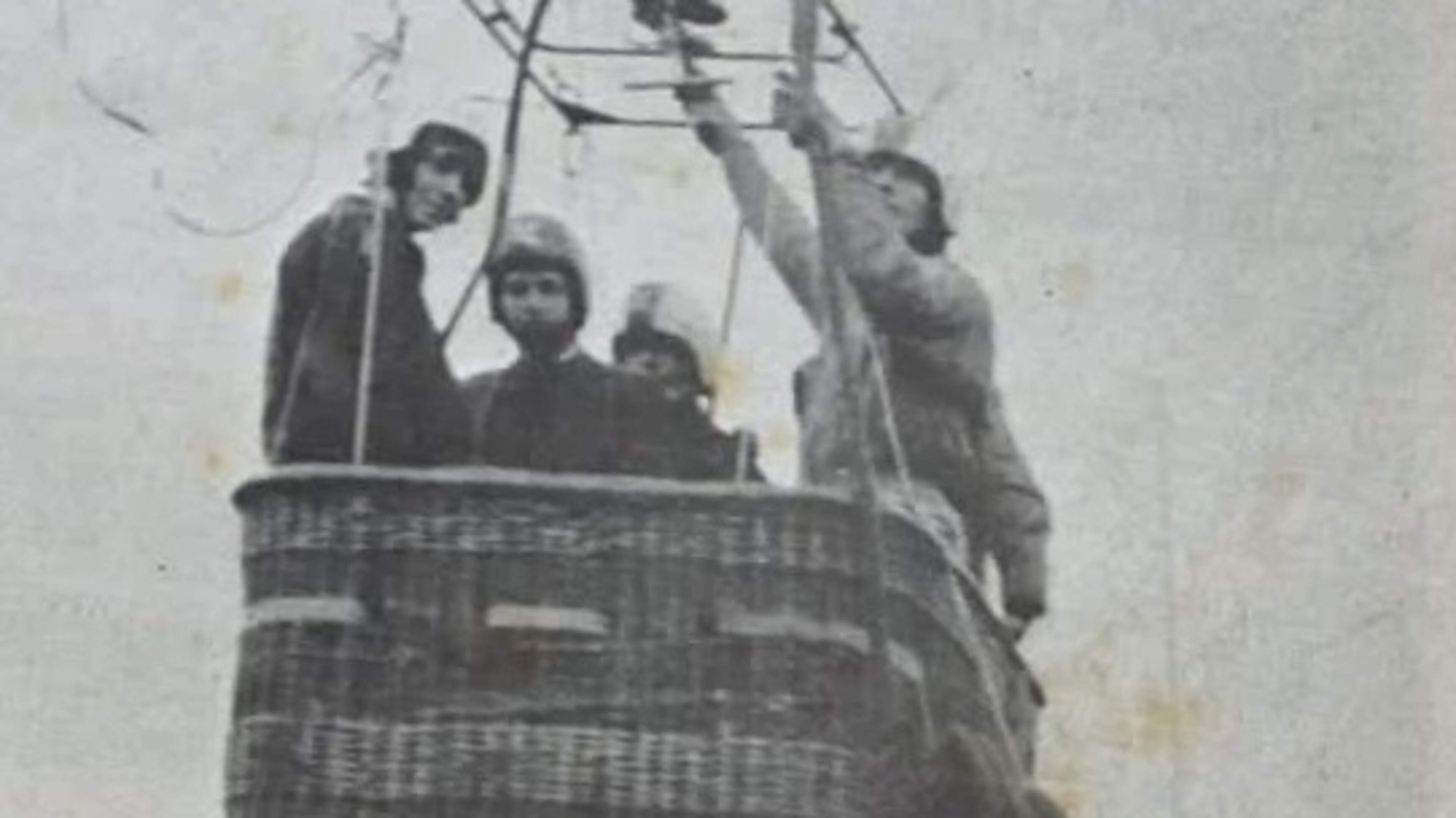Remembering the Kerry village carnival that had musical stars, a hot air balloon and massive crowds