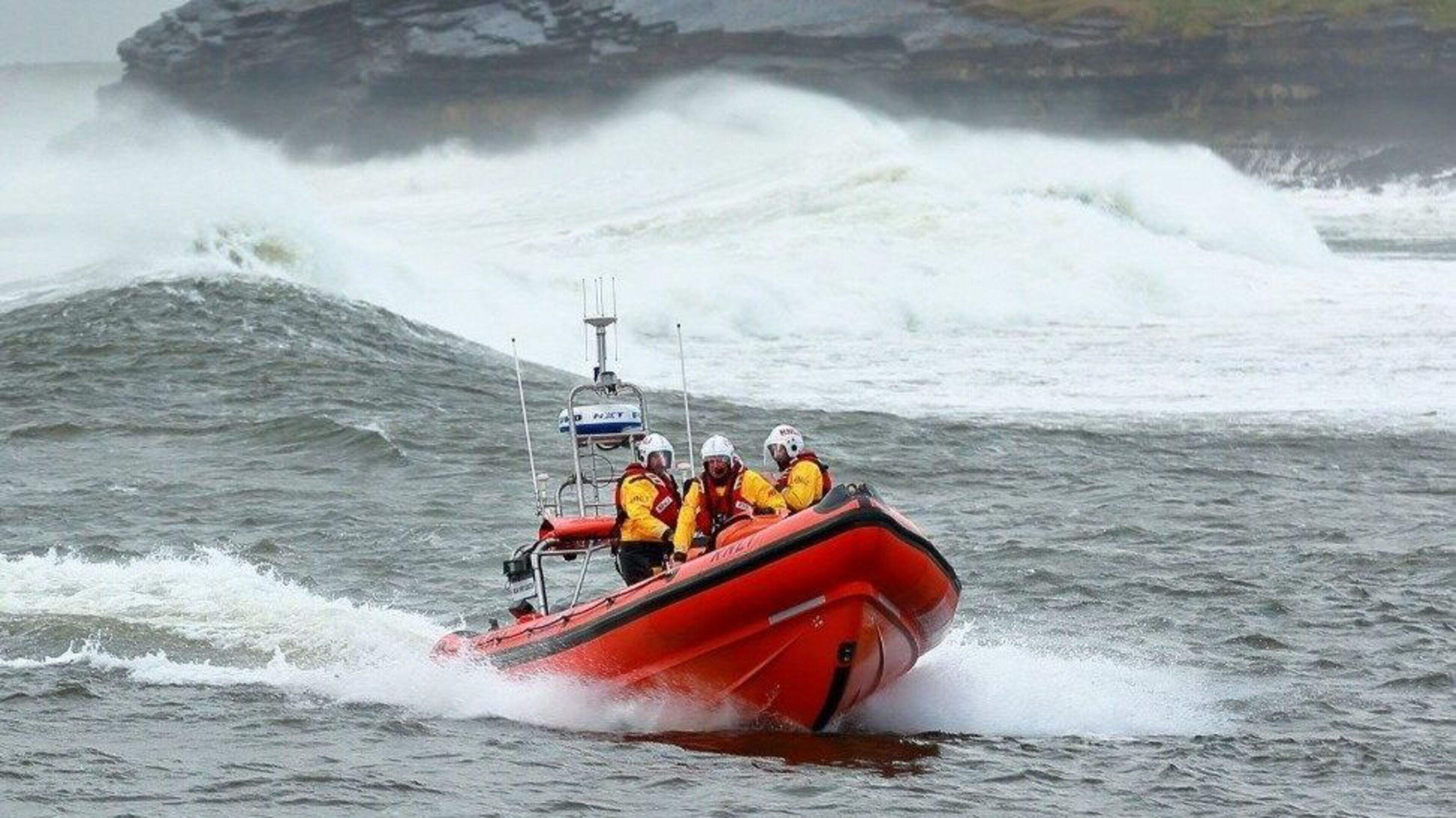 Donegal RNLI crew assists 24 people after three boat breakdowns on Lough Swilly