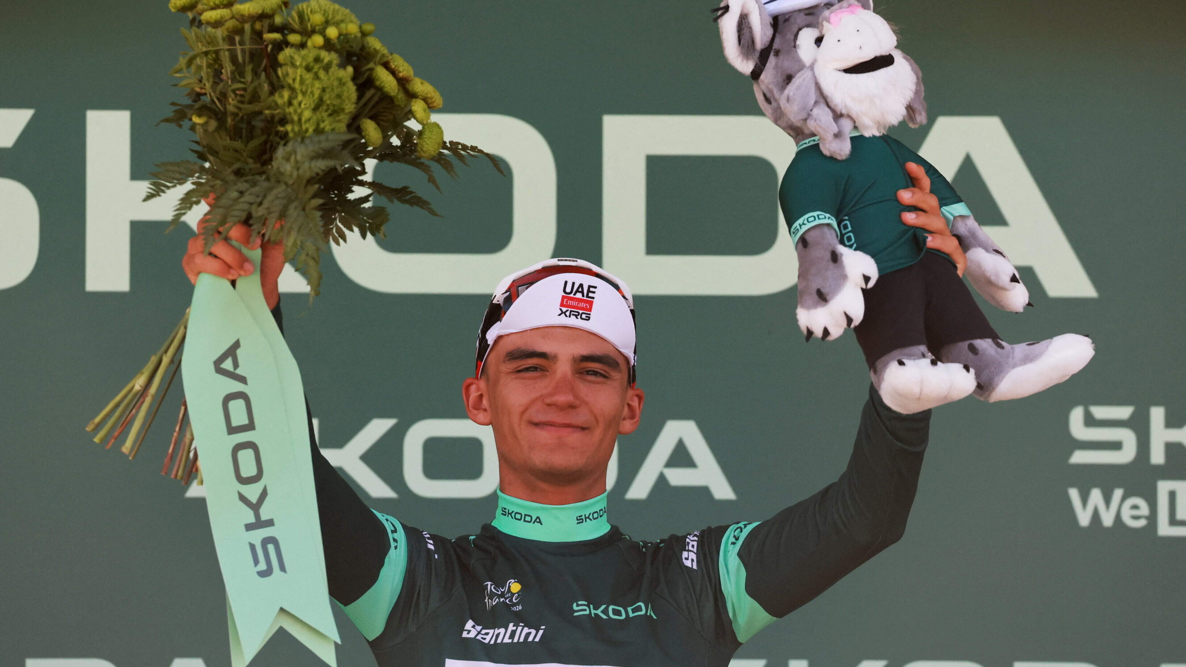 Isaac Del Toro wins Tour de France stage two as Pogacar closes in on Vingegaard