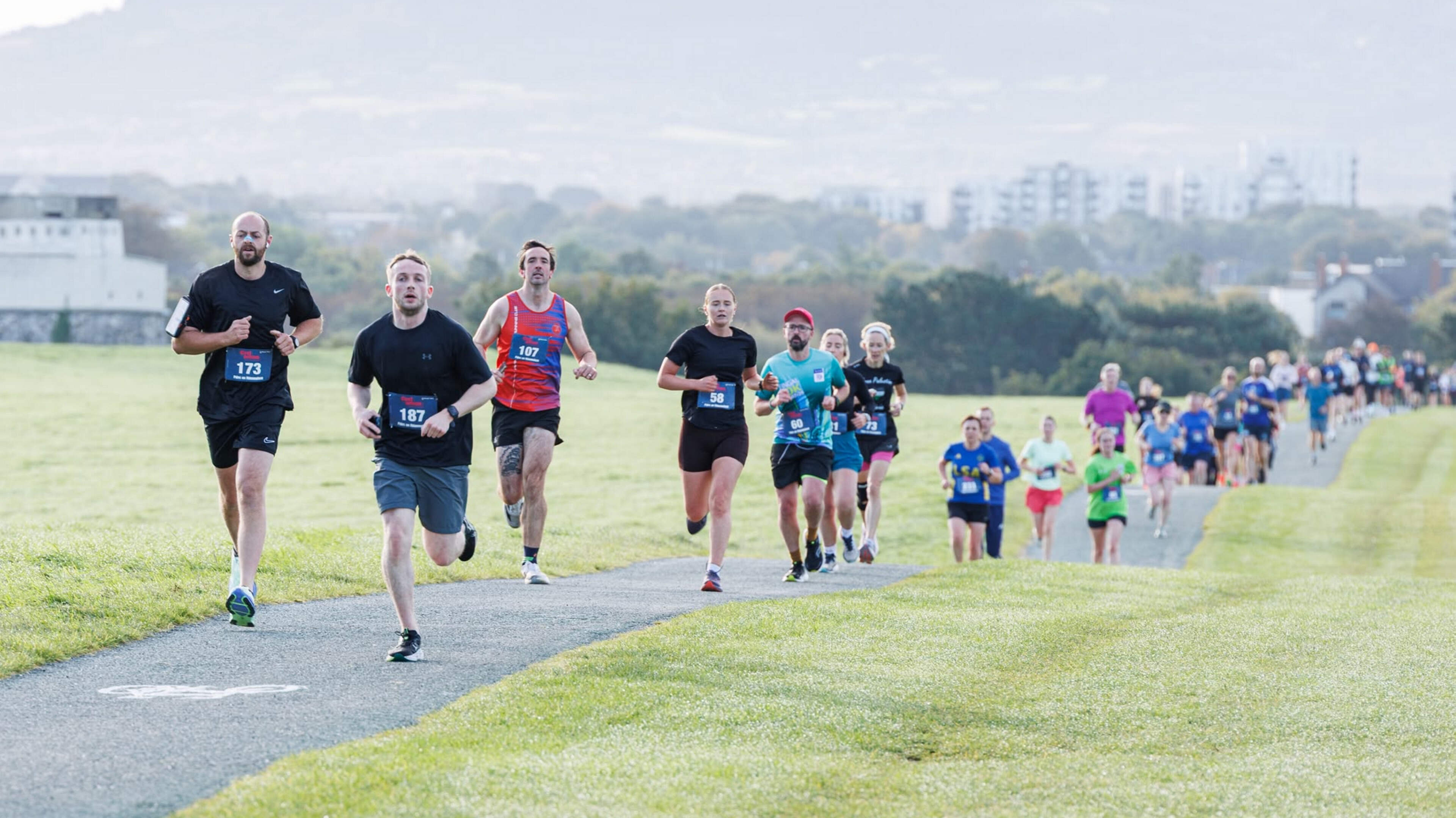 400 duine páirteach sa chéad Gaelathon i mBaile Átha Cliath