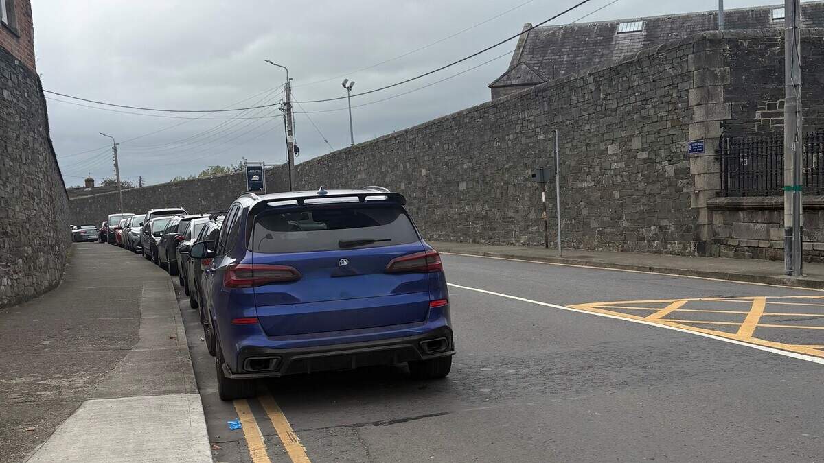 Parking pressures from Louth train station ‘spilling over' onto adjacent streets, meeting hears