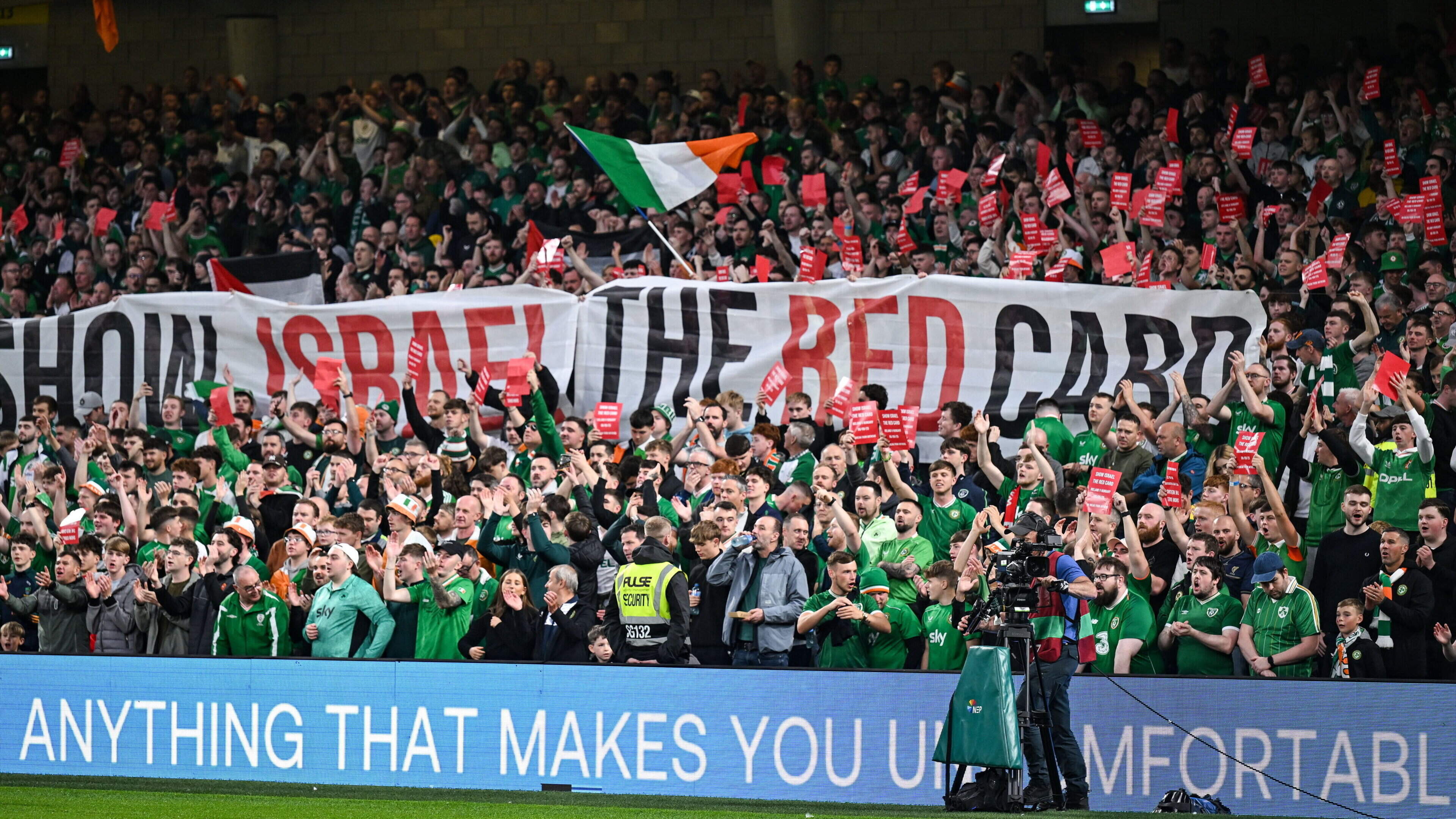 Taoiseach says FIFA won’t care if FAI boycotts Israel games as football body holds extraordinary meeting tonight