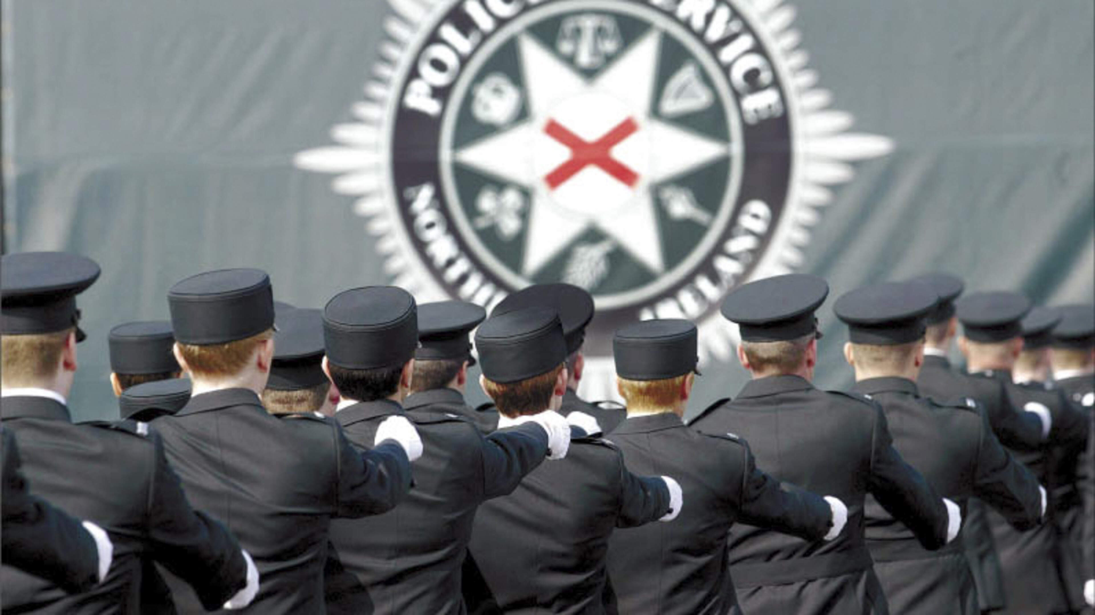 Eolas ar bith ag póilíní an Tuaiscirt faoi líon na nGaeilgeo