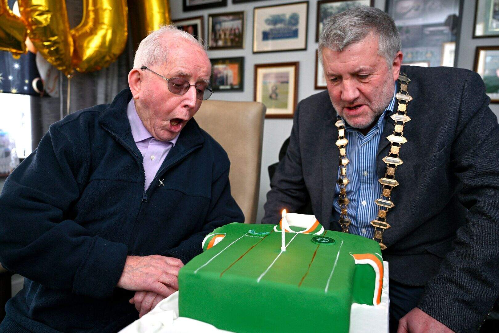 In pictures: Legendary former Ireland kitman Charlie O’Leary celebrates ...