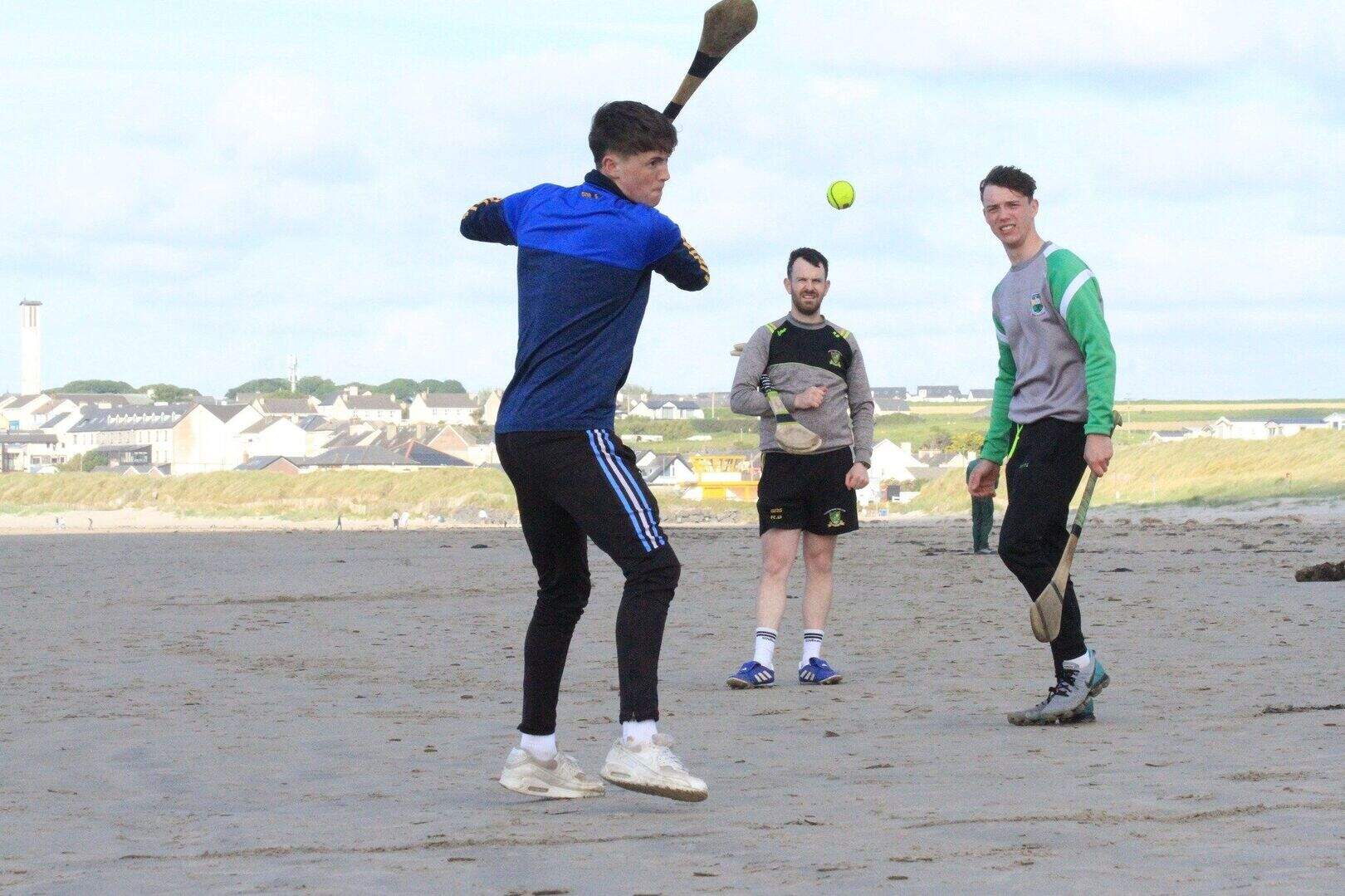 Sligo Puc Fada to take place on Enniscrone Beach with Adam Rolston ...