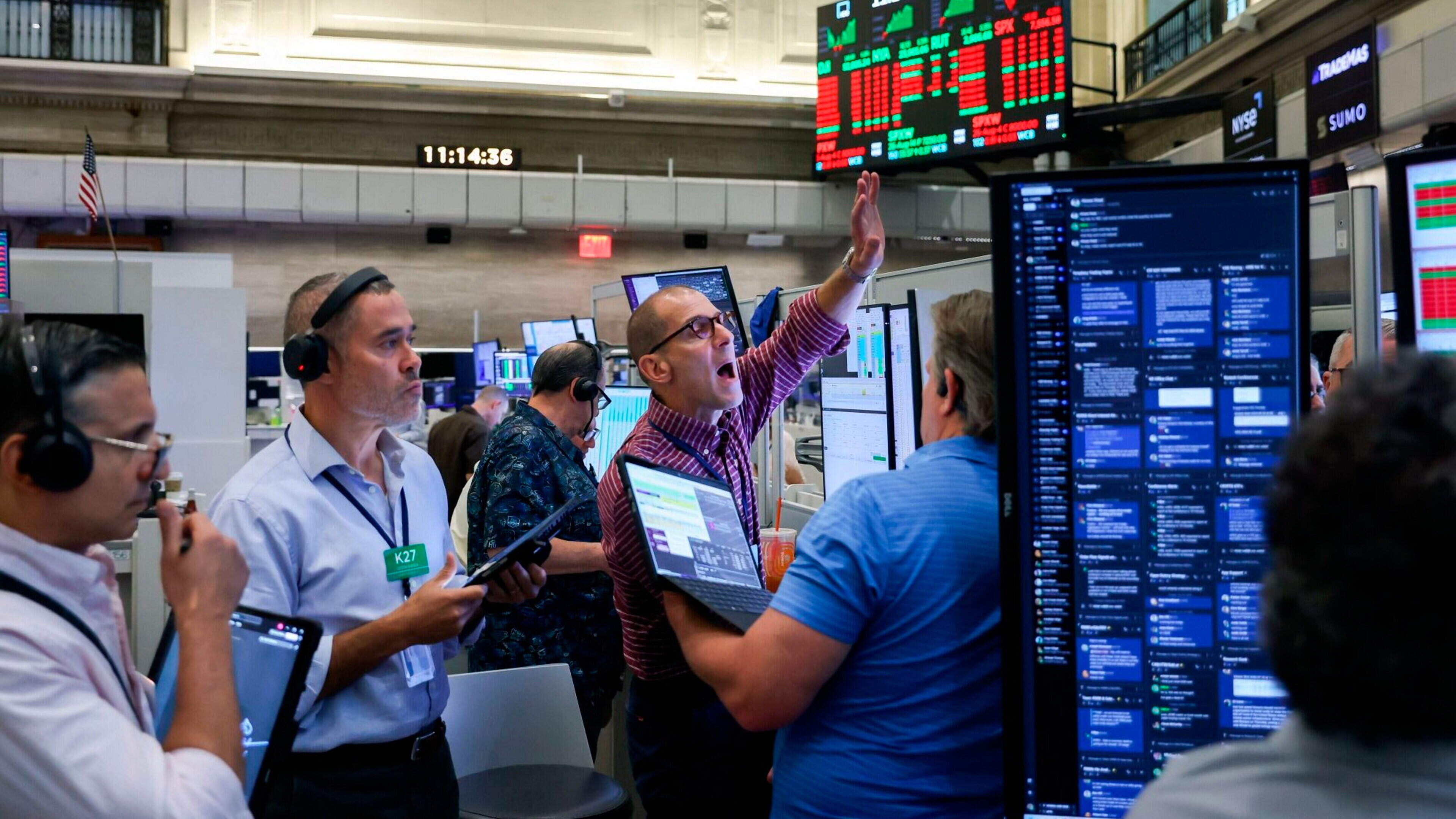 Wall Street rally as easing Middle East tensions sink oil prices