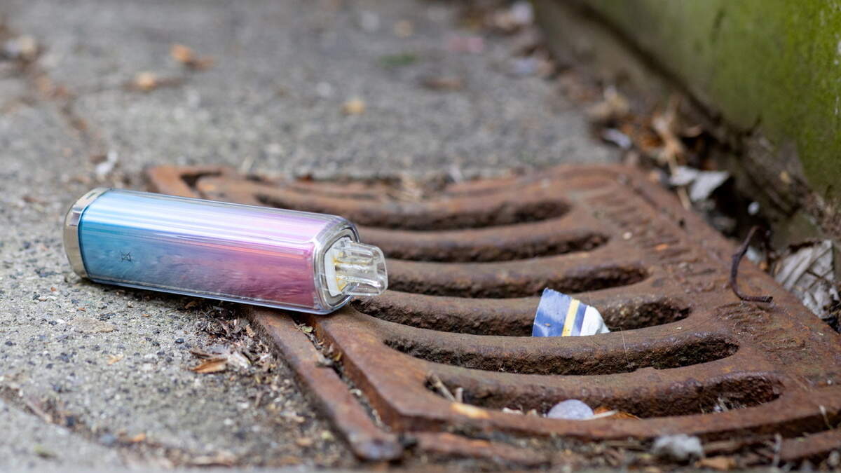 Monaghan becomes first county in the country to roll out vape waste crackdown offensive