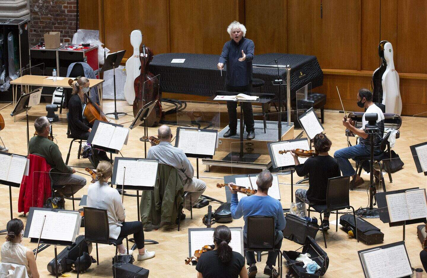 Sir Simon Rattle to make St Paul’s Cathedral conducting debut | Irish ...