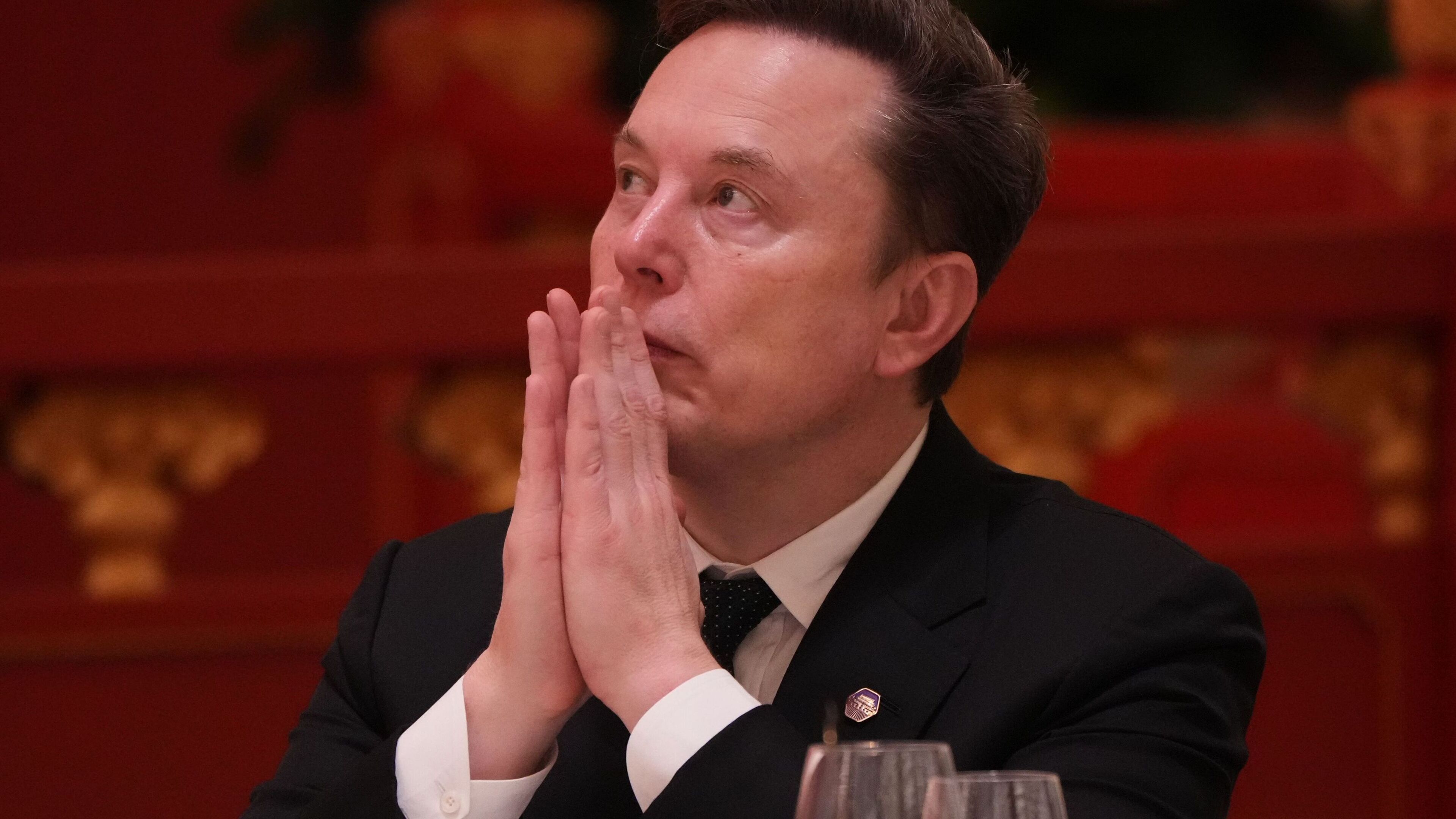 Trump officials held millions in SpaceX shares ahead of blockbuster IPO