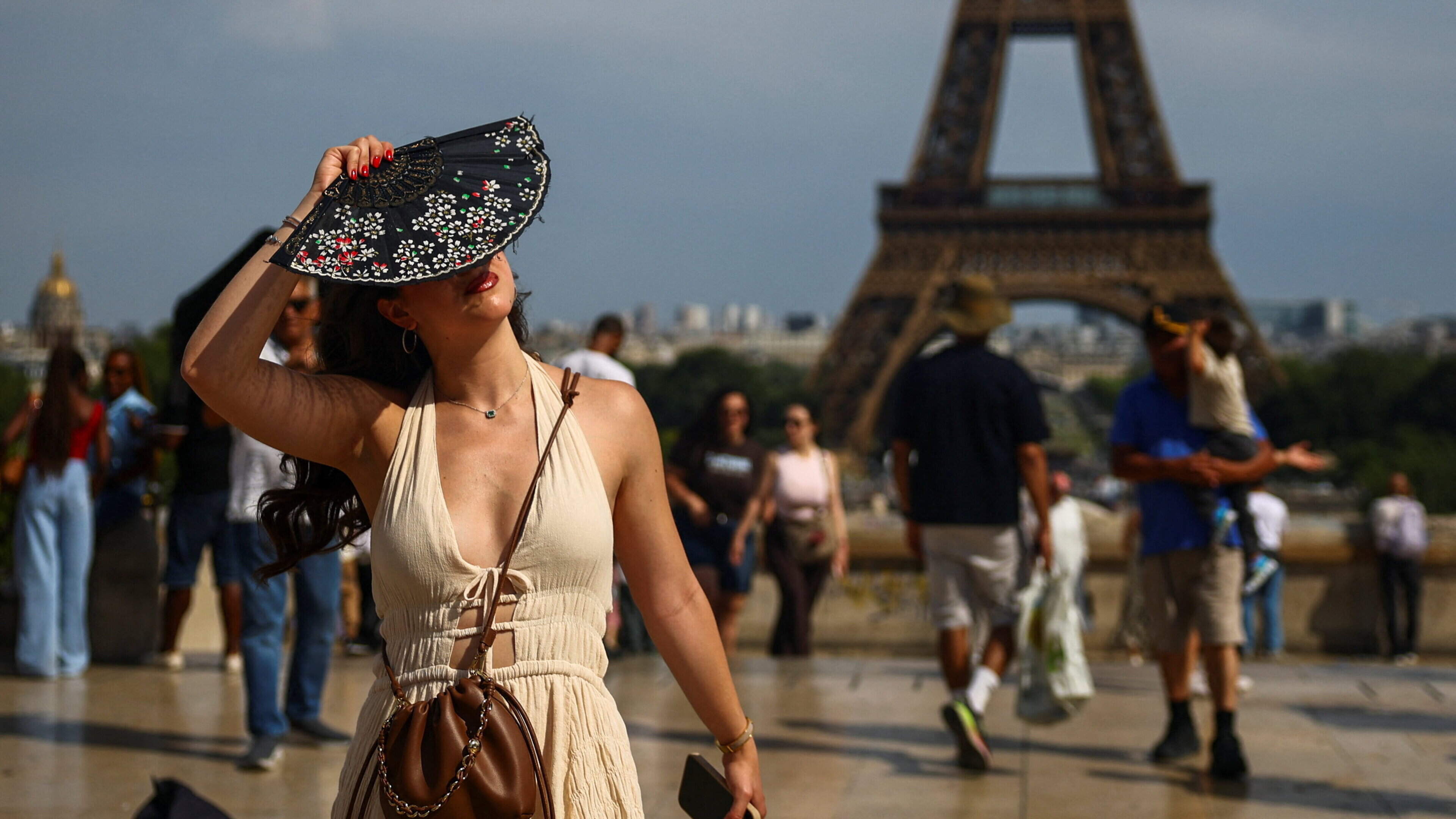 France bans alcohol at festivals as temperature soars past 40C