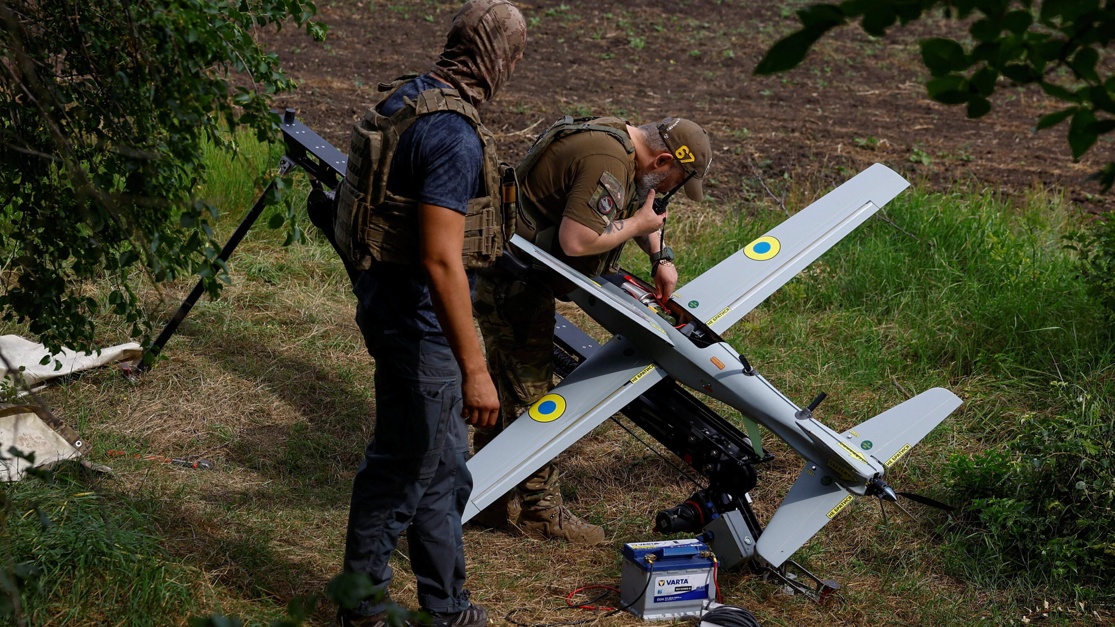 Russians trying to disrupt Elon Musk’s Starlink to stop ‘mid-strike’ drones