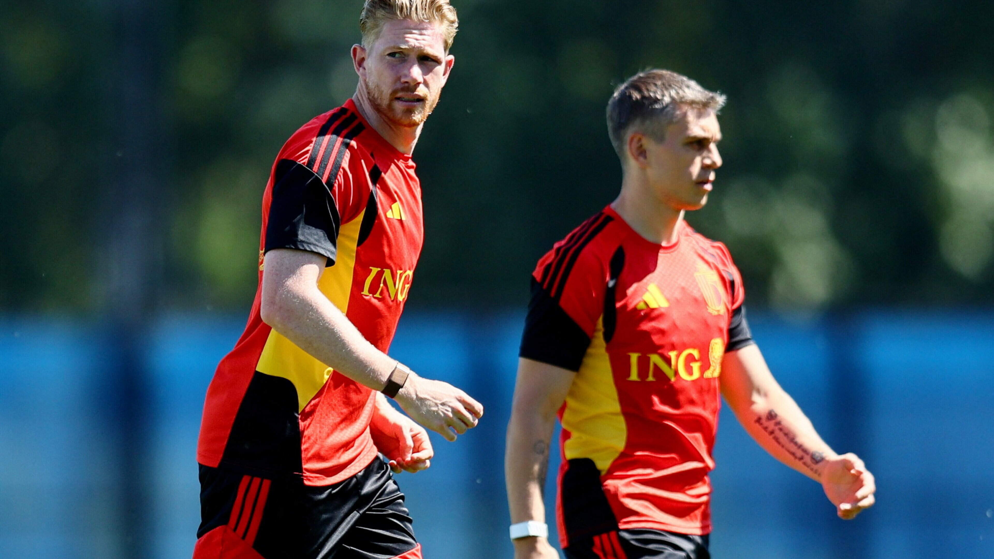 Mohamed Salah v Kevin De Bruyne: World Cup provides platform for a final duel of two great rivals