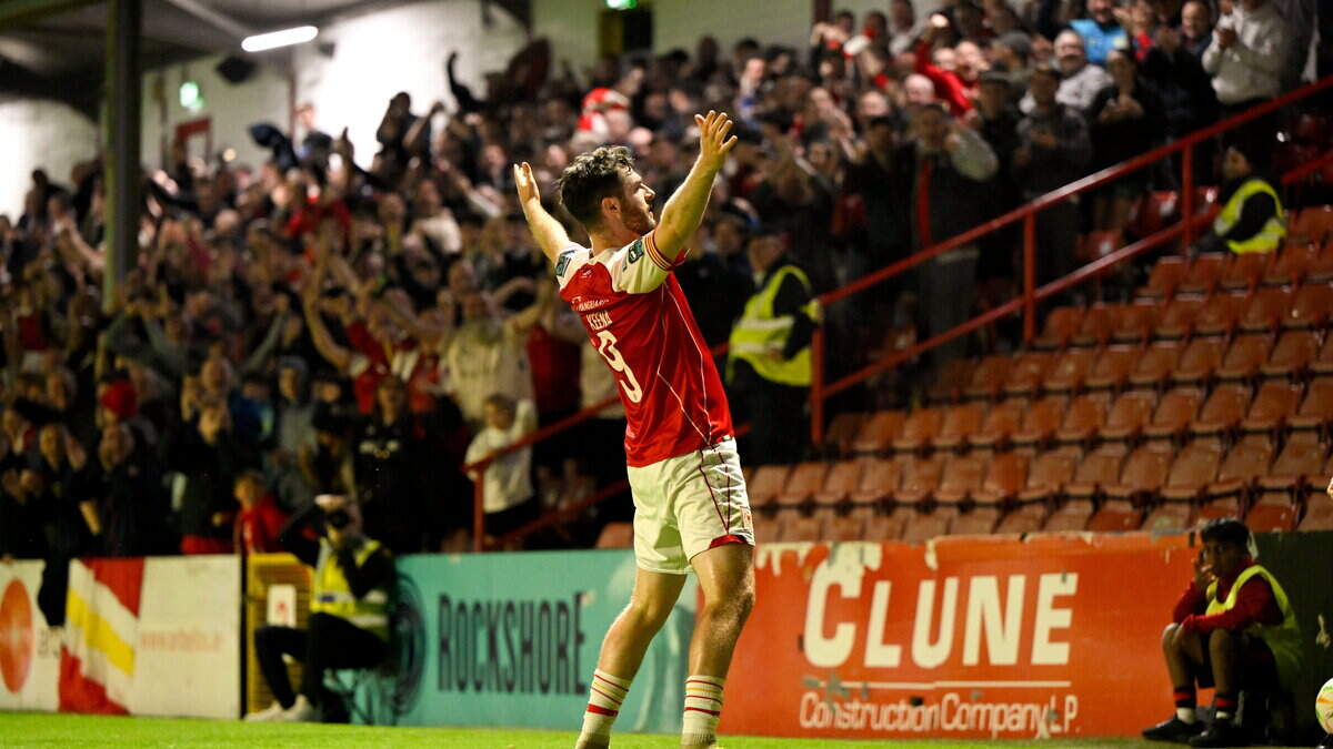 St Patrick's Athletic blow title race wide open with huge derby win over champions Shamrock Rovers