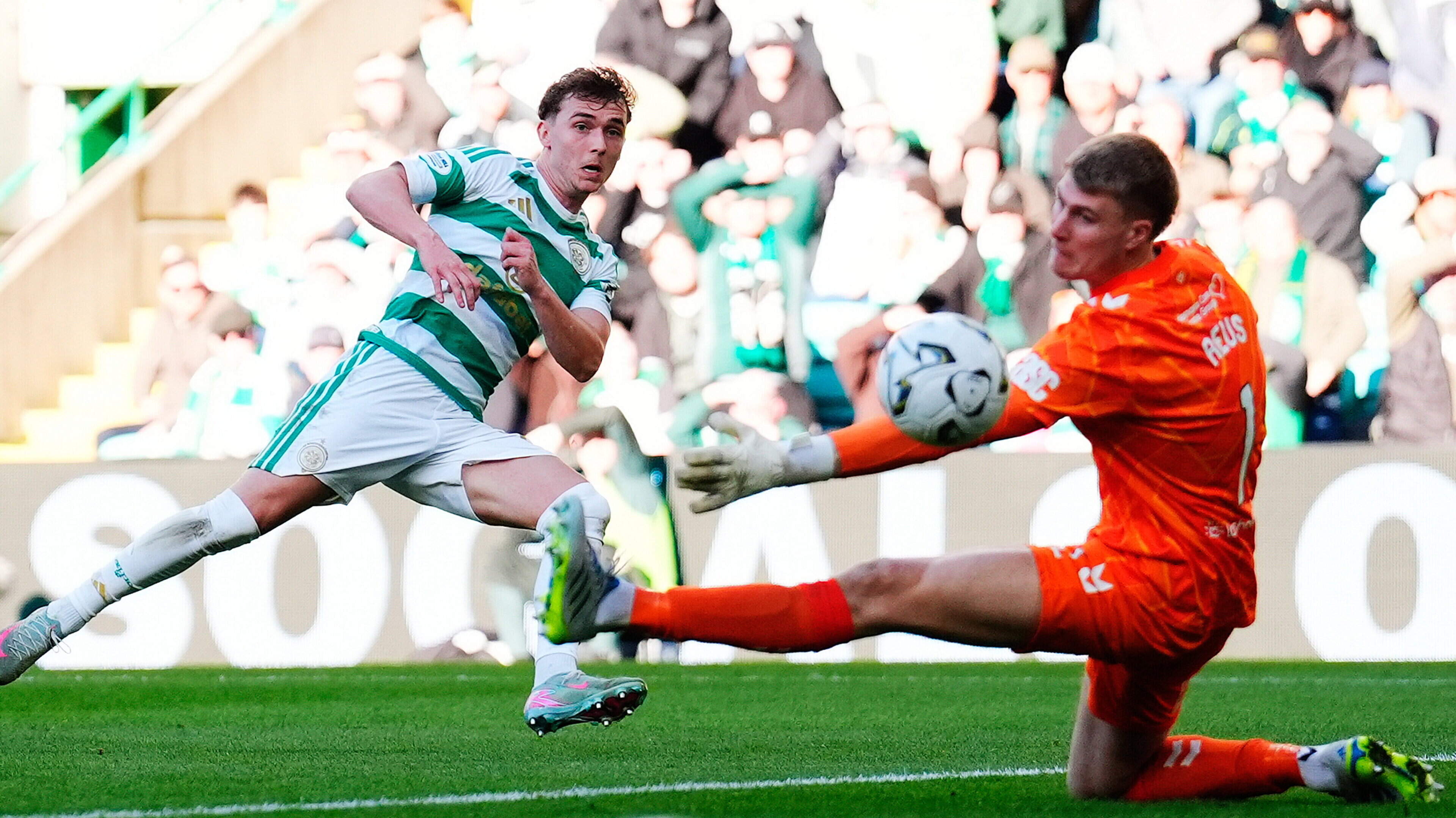 Celtic in seventh heaven as Martin O’Neill’s Bhoys bounce back from Euro woes to hammer Hearts