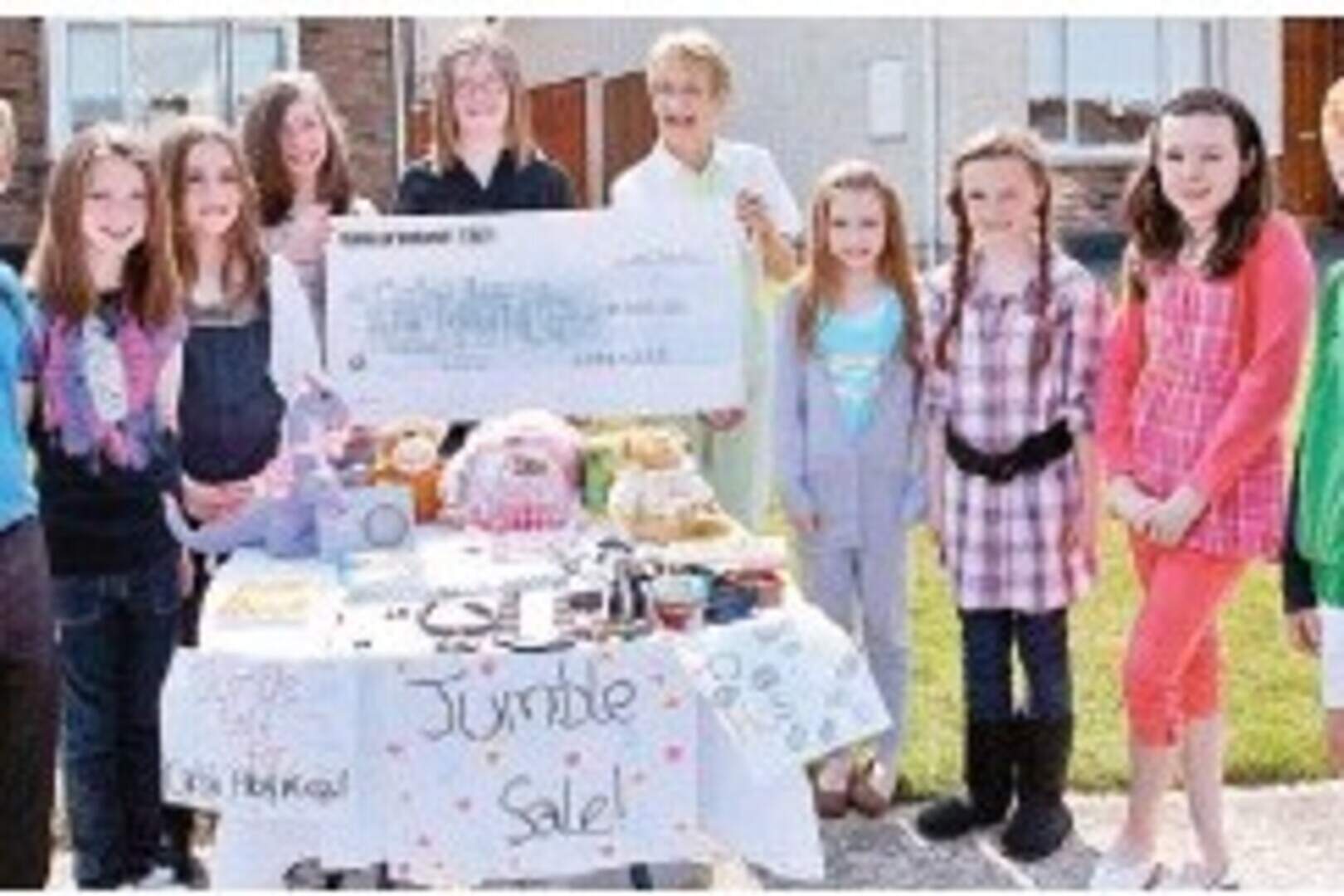 Kids roll their sleeves up for charity | Irish Independent