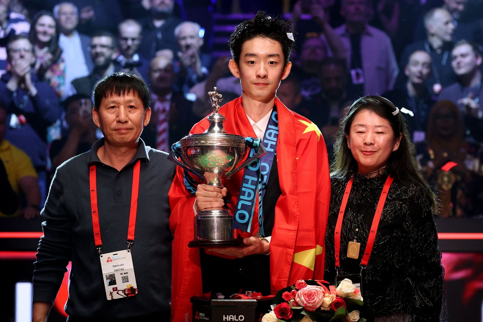 Wu Yize reveals mother’s health struggles and huge sacrifices on rags ...