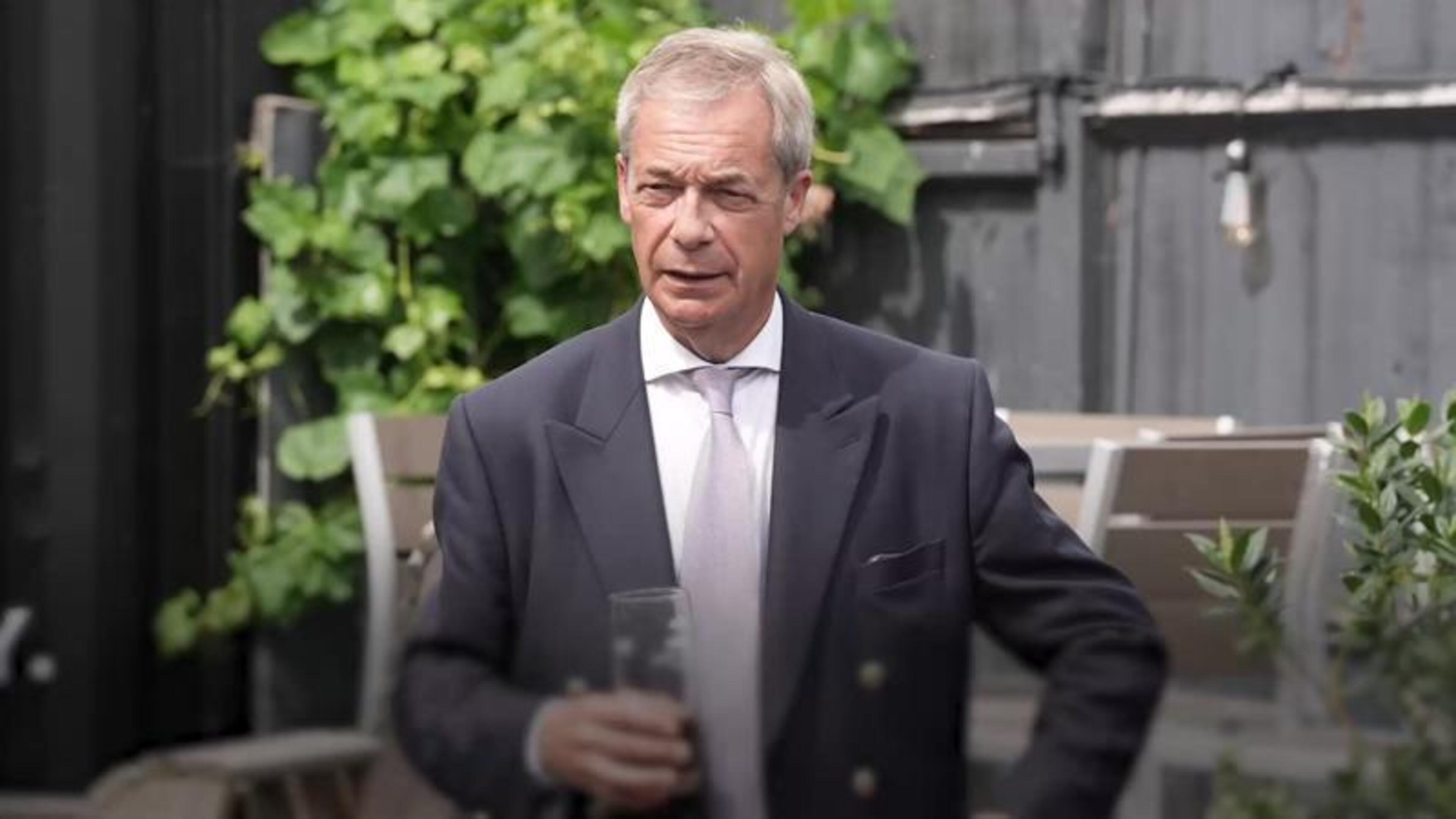 Man arrested for threatening to shoot Nigel Farage