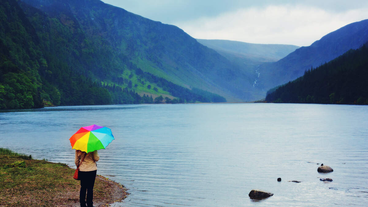Dry and bright days to end the week but bank holiday will bring rain and cloud