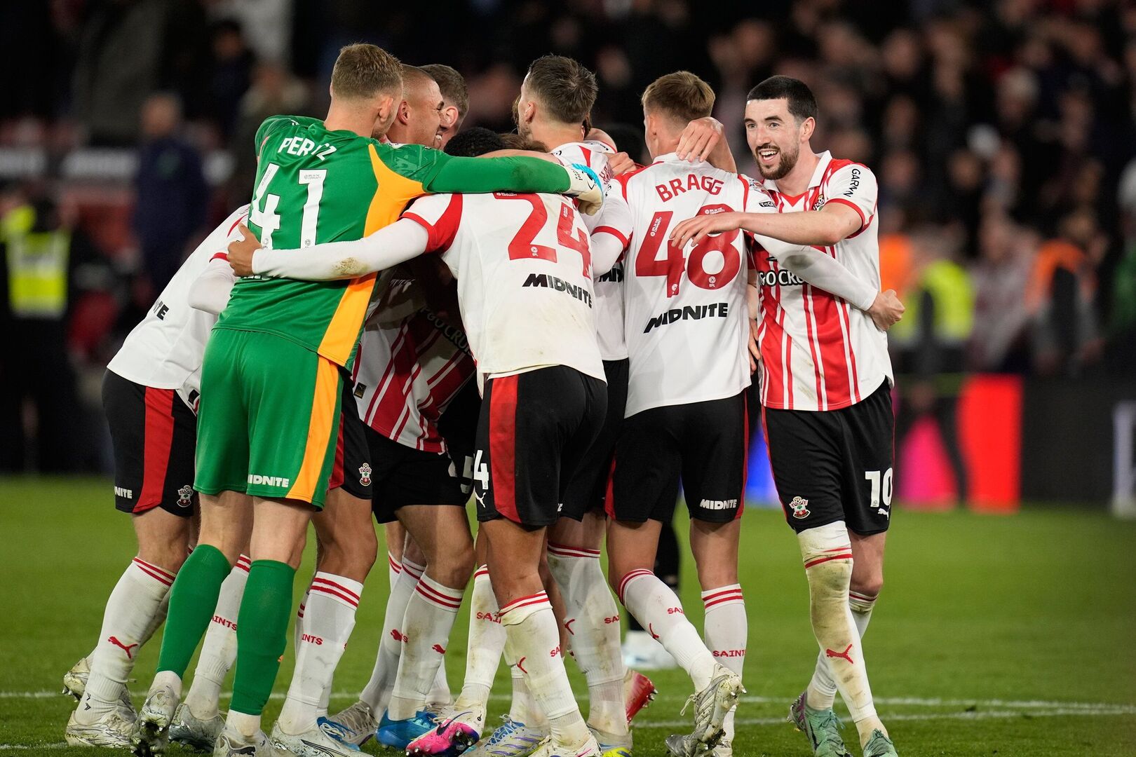 Heartbreak for Ireland pair Finn Azaz and Ryan Manning as Southampton ...
