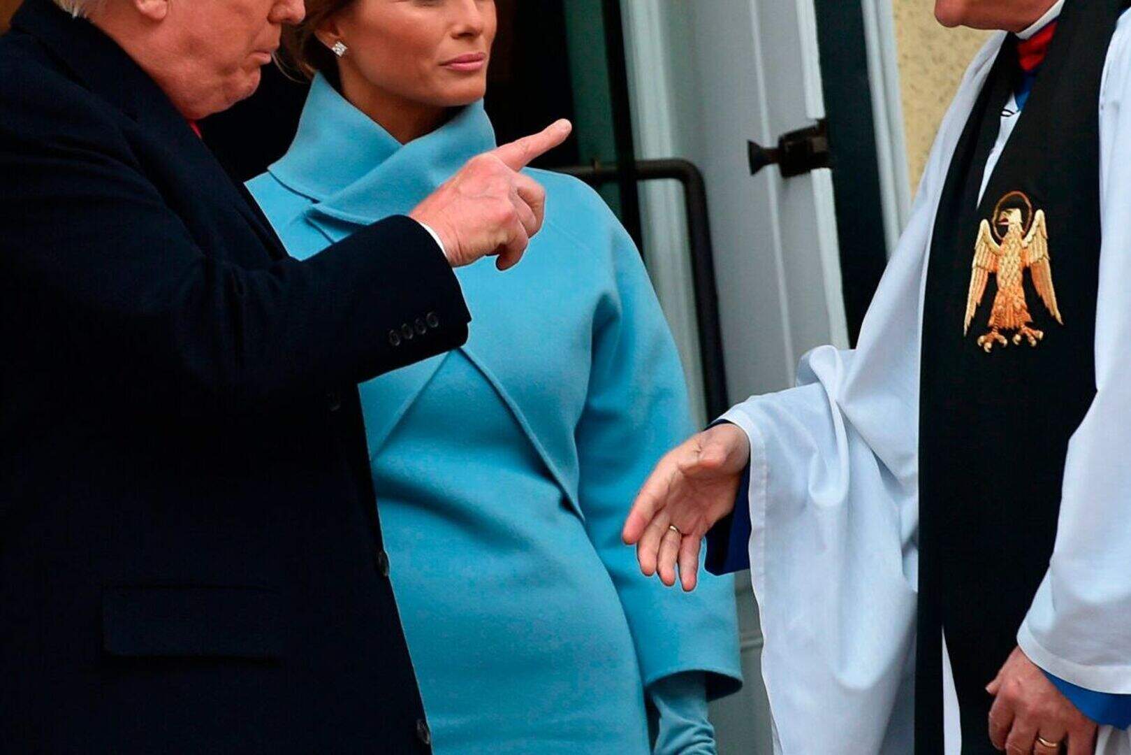 Melania Trump opts for sky blue Ralph Lauren dress for Inauguration Day as  she greets Obamas at White House | Irish Independent