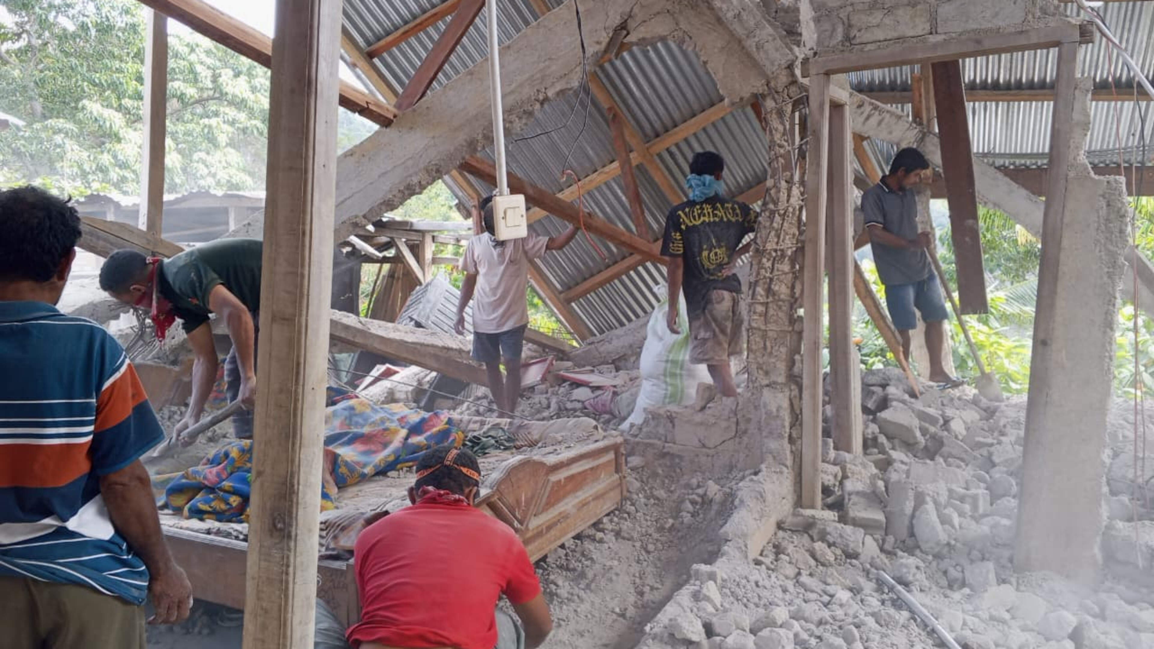 At least 47 dead in eastern Indonesia after magnitude 7.7 earthquake