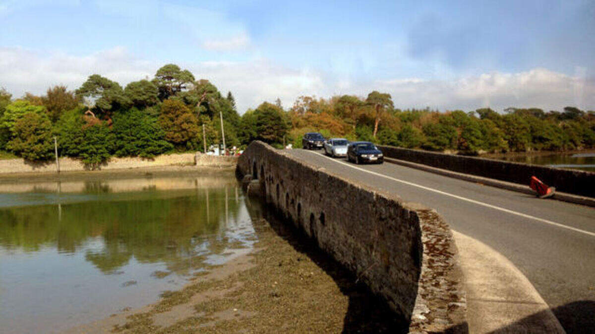 Great Island, where Cobh is located, is accessible by only one road — the R624 