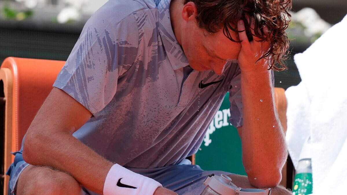 Jannik Sinner suffers stunning French Open exit as heat takes toll