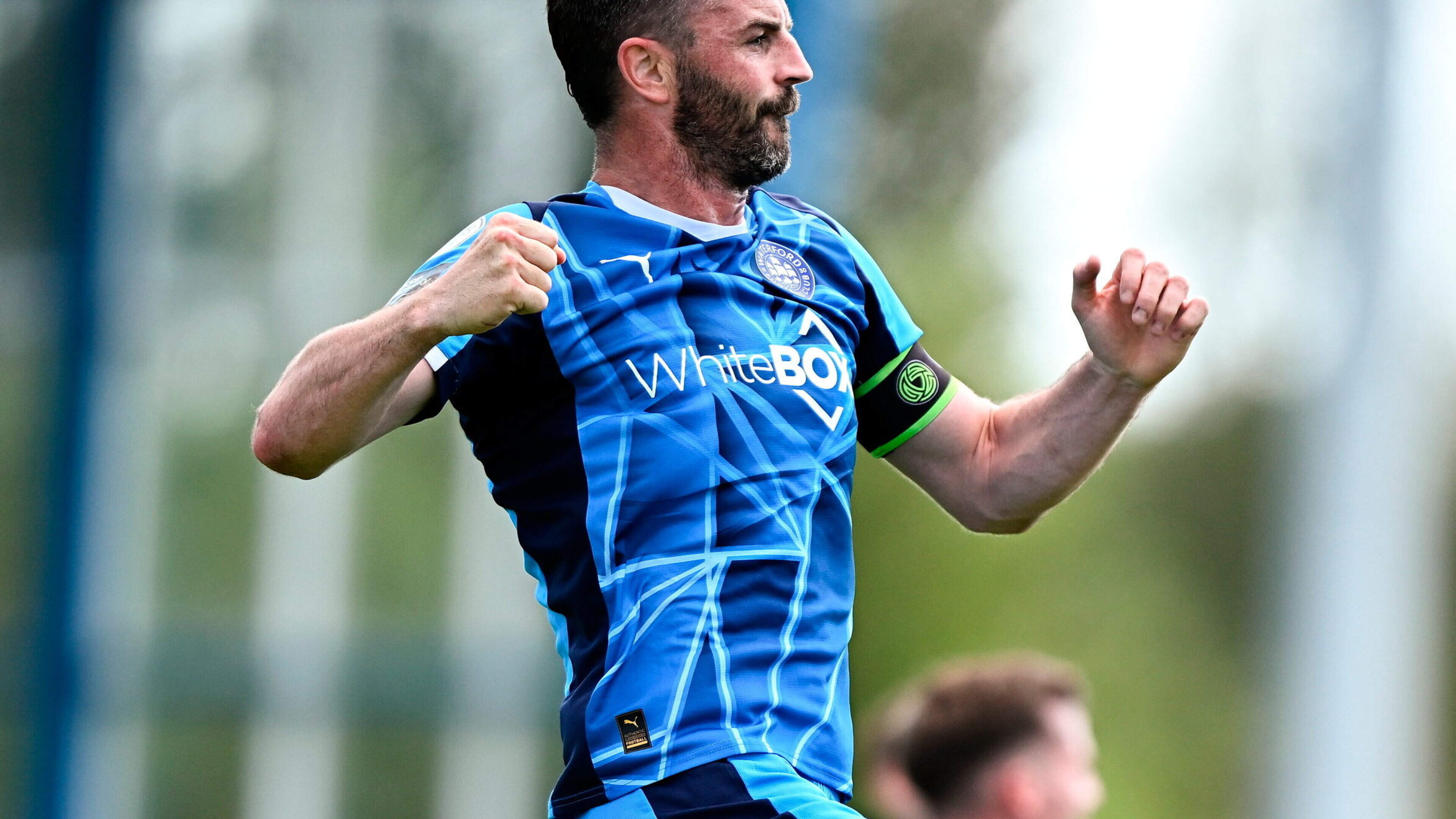 Bohemians slump to damaging defeat as Pádraig Amond fires brace for in-form Waterford