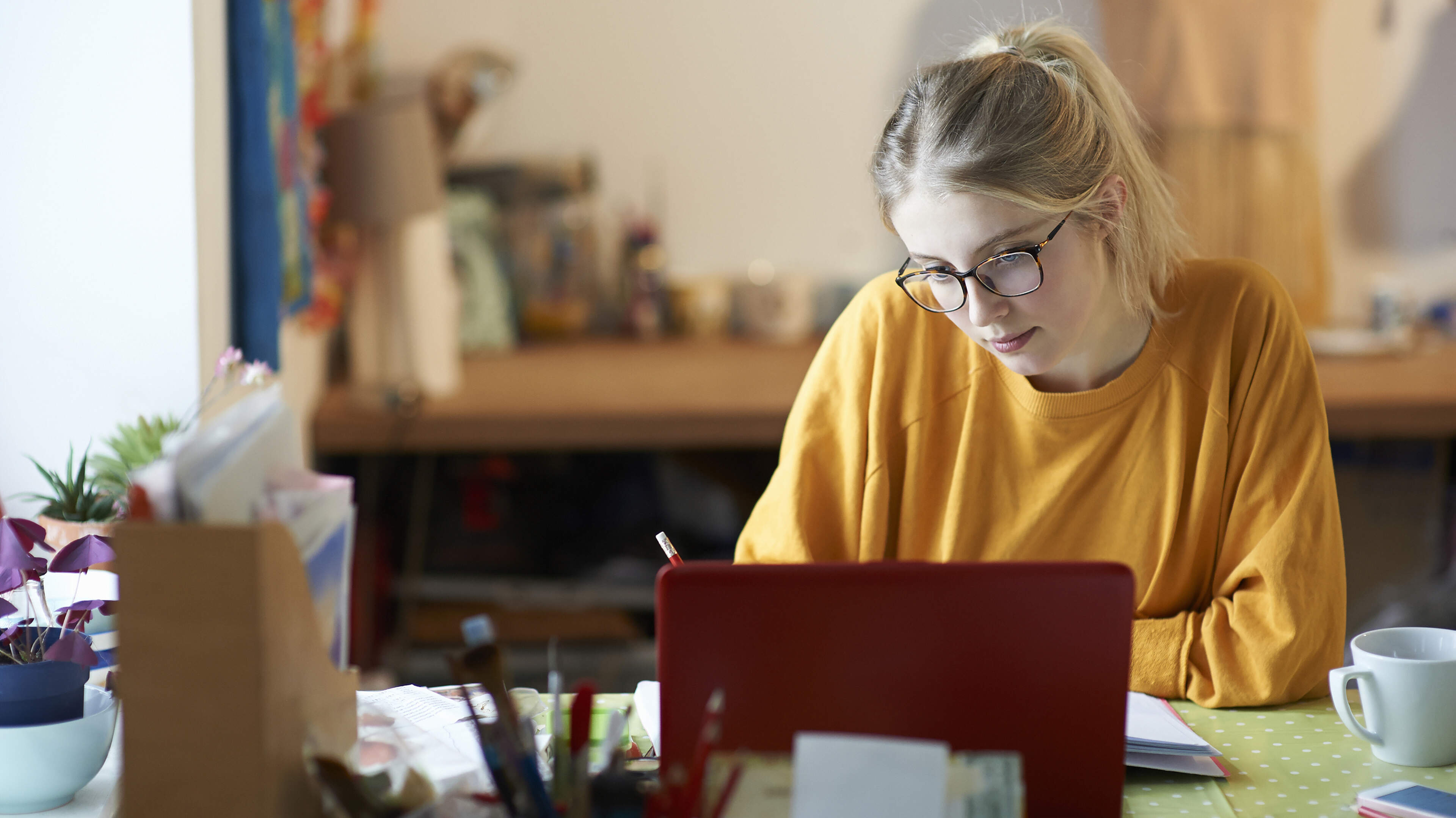 Home Economics: ‘I want to take in a student for the summer to earn €220 per week. What will I pay in tax and insurance?’