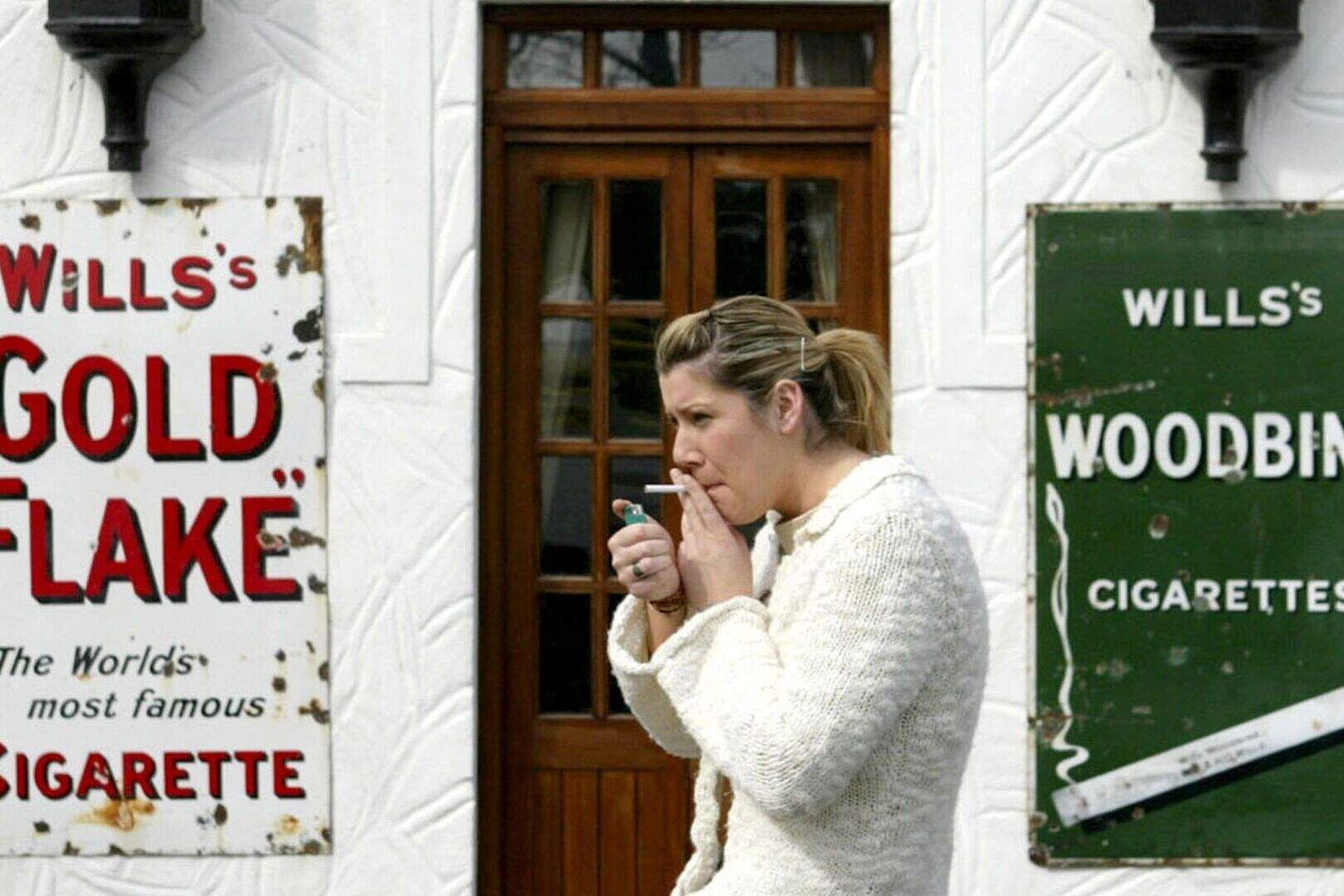 No Smoking! Ireland makes history with cigarette ban