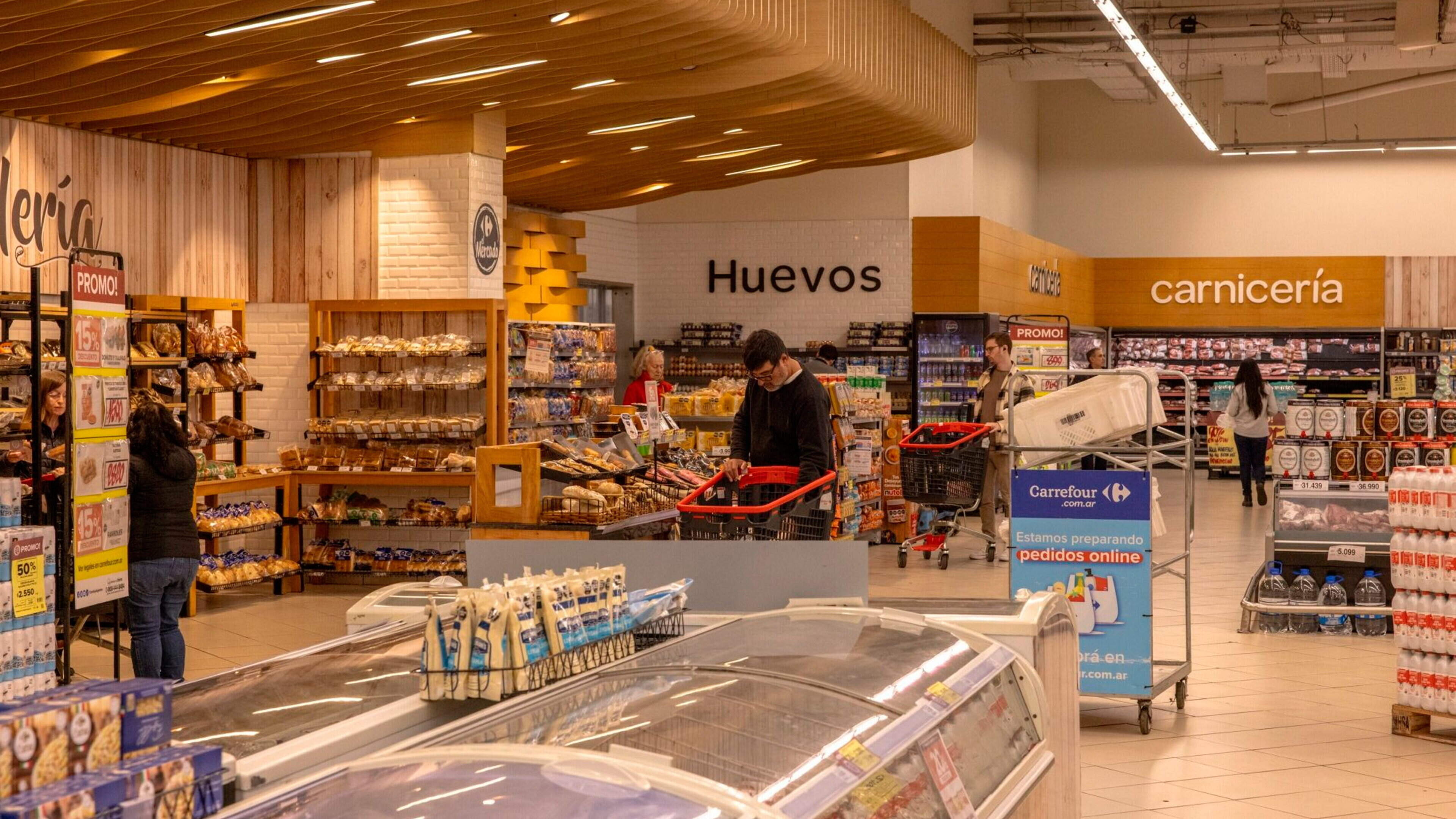 Supermarkets could be prevented from throwing away unsold edible food under new proposal